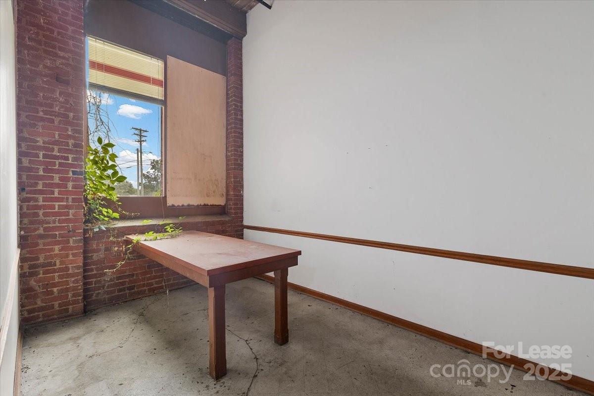 3401 Indiana Avenue Property Photo 16