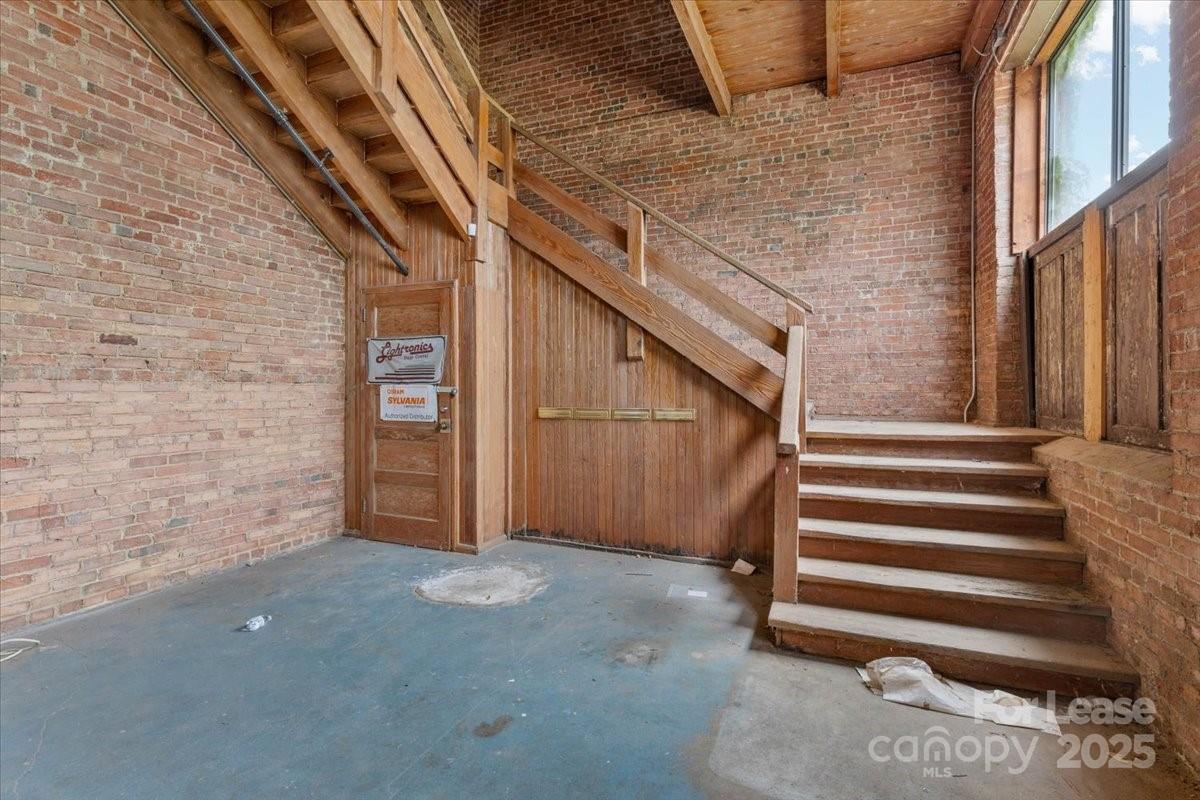 3401 Indiana Avenue Property Photo 23