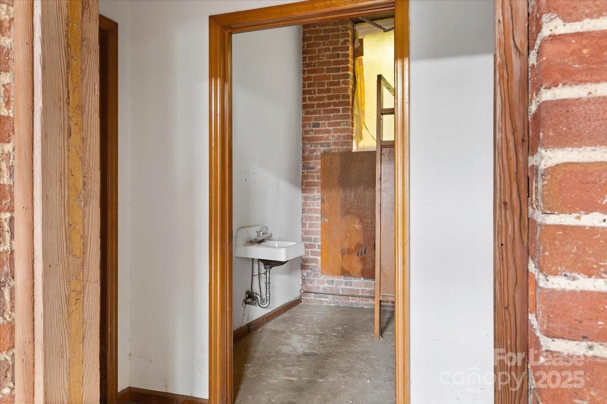 3401 Indiana Avenue Property Photo 26