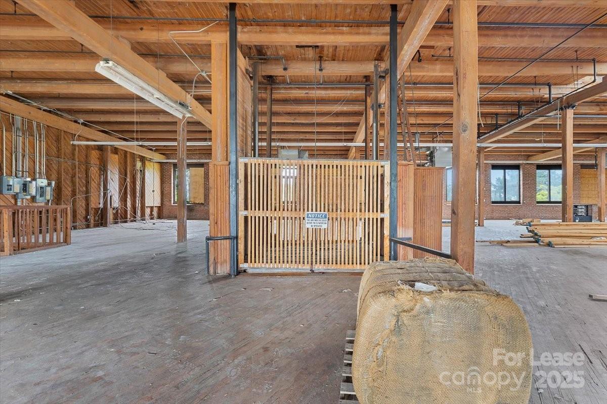 3401 Indiana Avenue Property Photo 27