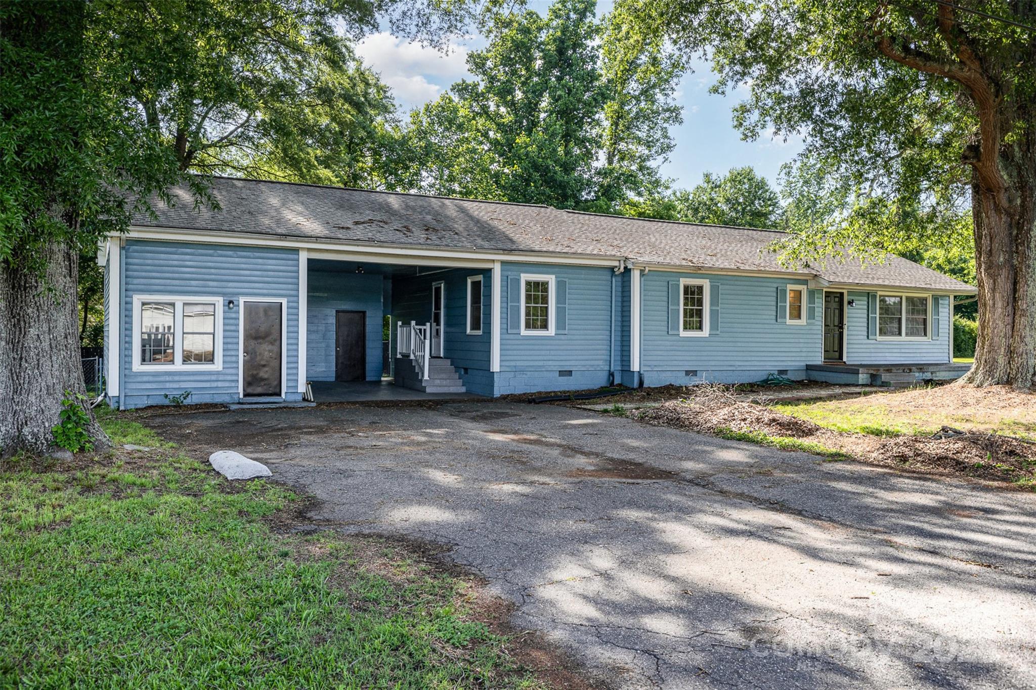 875 Marys Grove Road Property Photo 1
