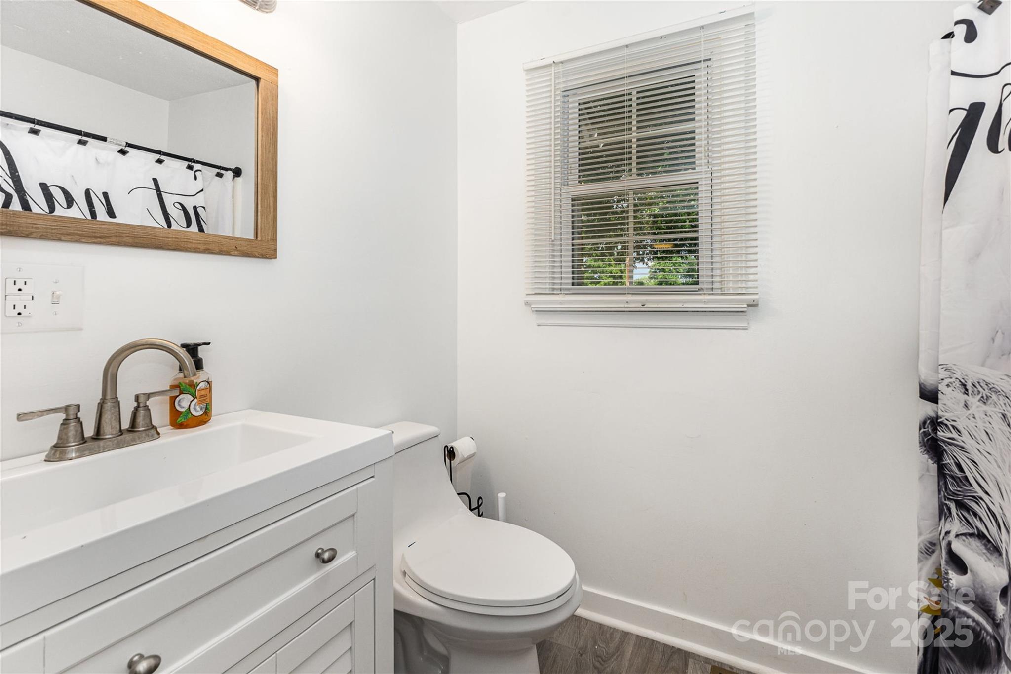 875 Marys Grove Road Property Photo 7