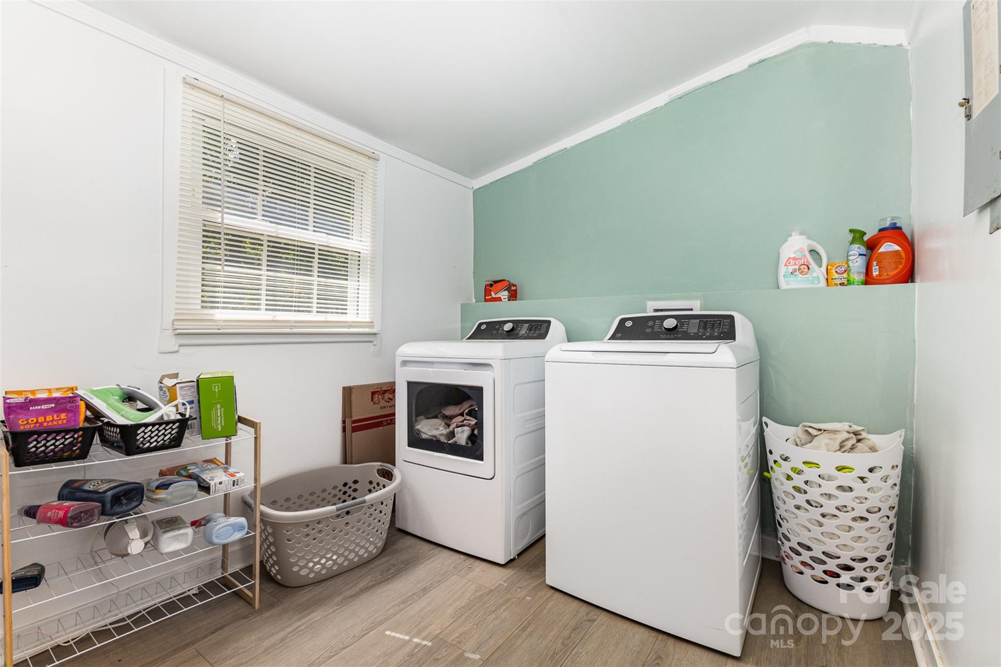 875 Marys Grove Road Property Photo 8