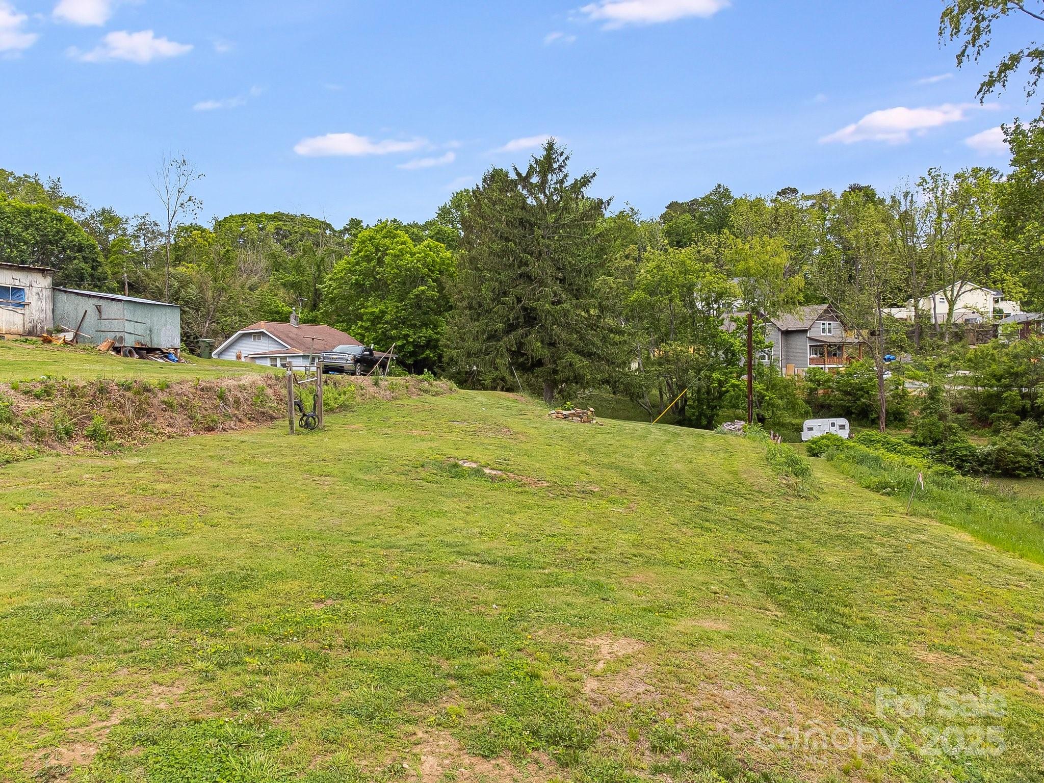 76 Katherine Street Property Photo 4