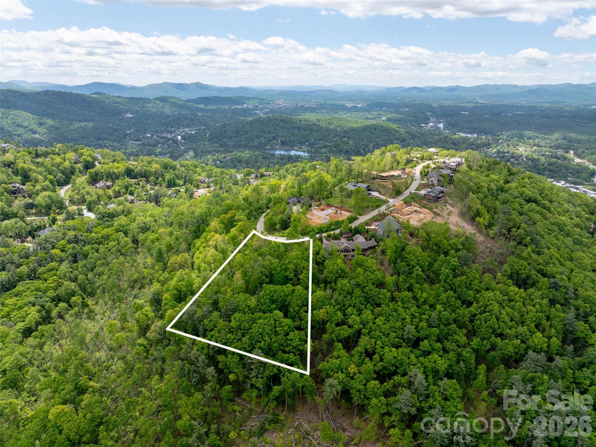 124 Summit Tower Circle Property Photo 11