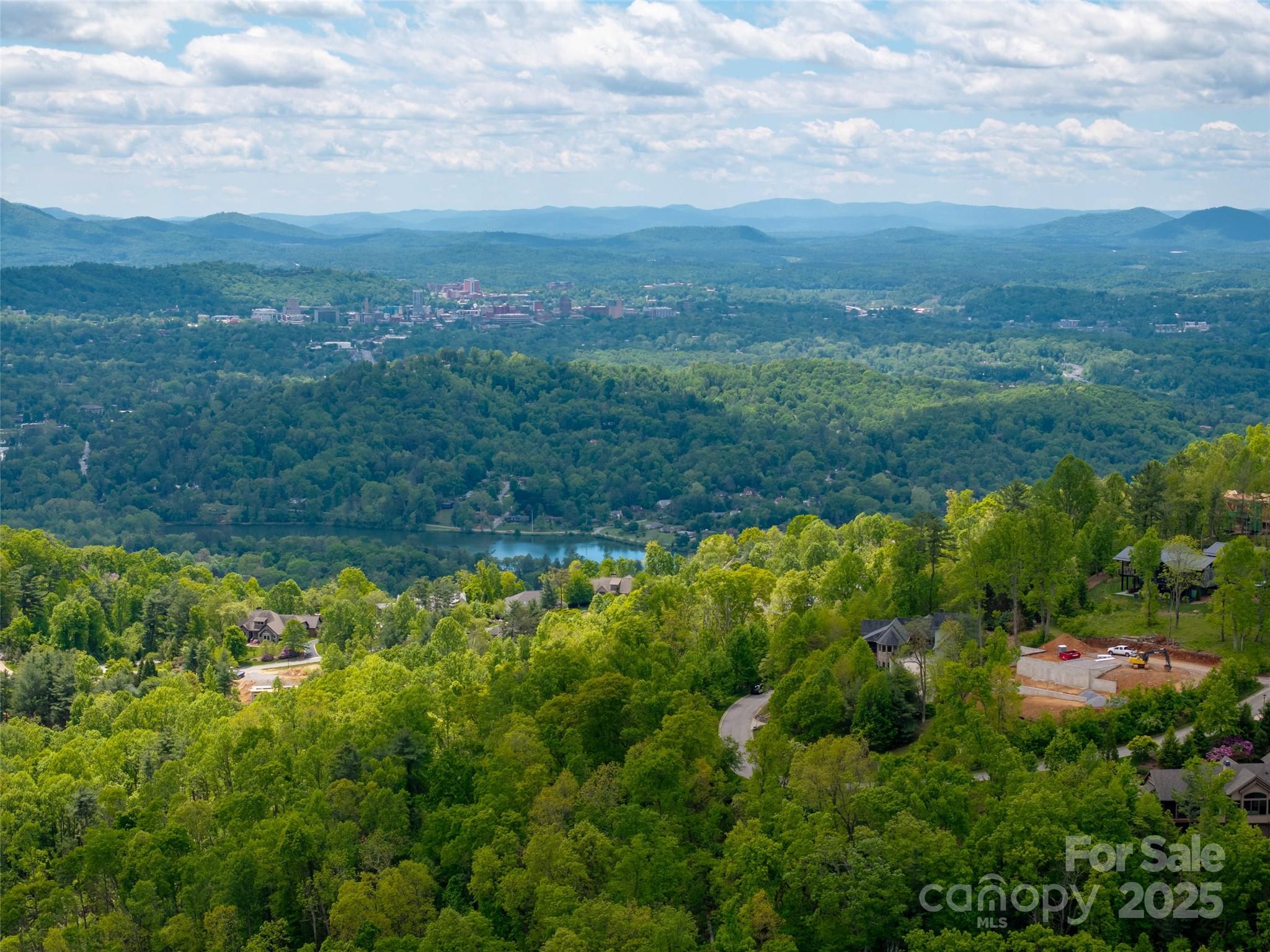 124 Summit Tower Circle Property Photo 19