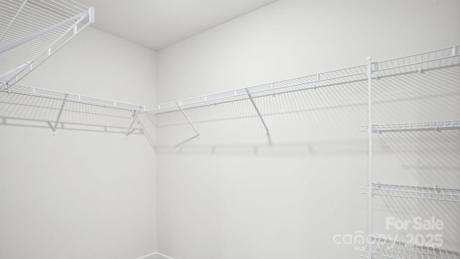 568 Country Oak Drive Property Photo 20