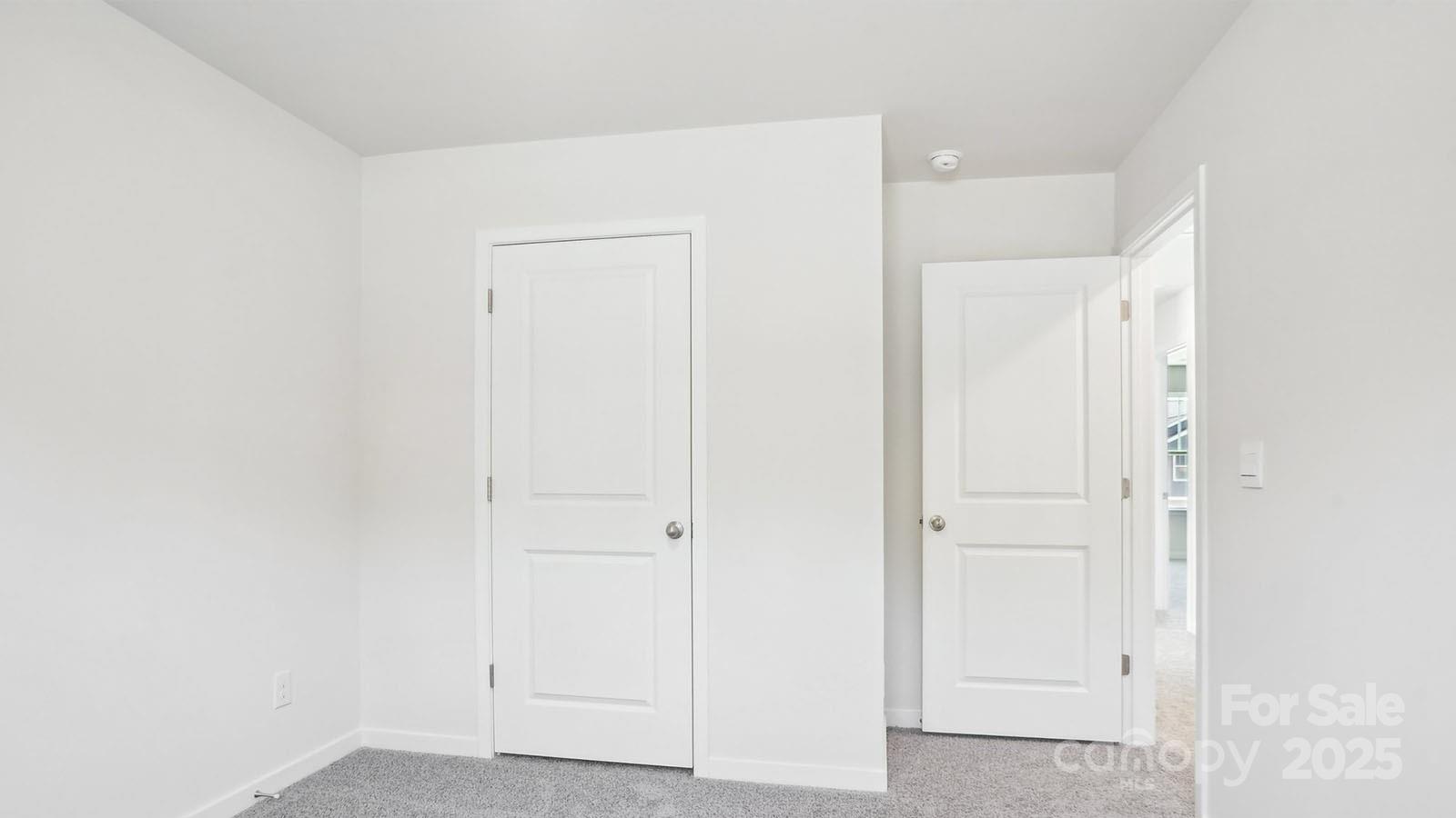 568 Country Oak Drive Property Photo 25