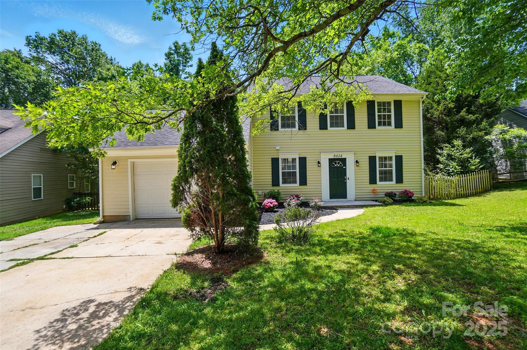 8014 Sherington Way Property Photo