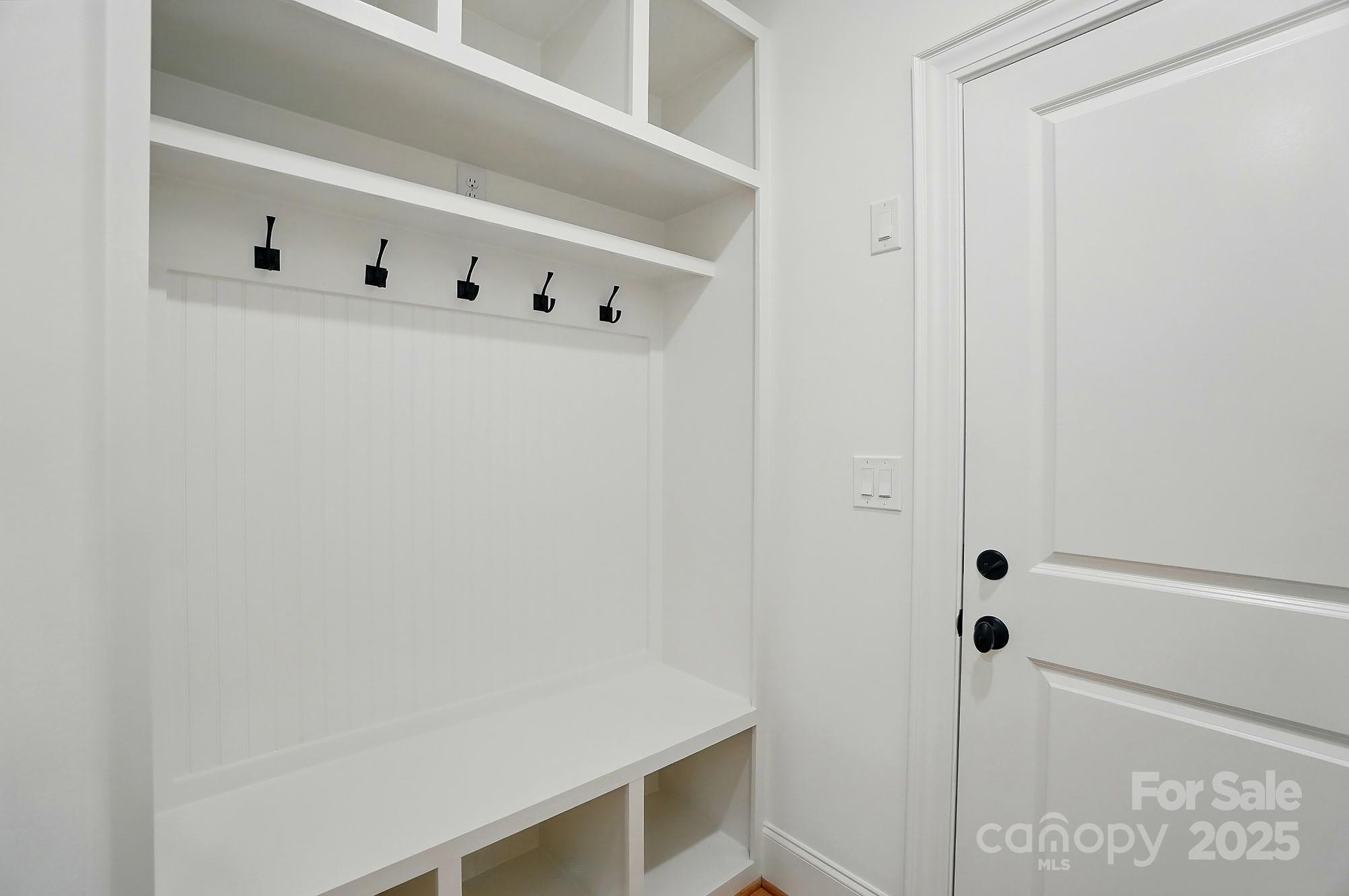 9315 Simpson Road Property Photo 40