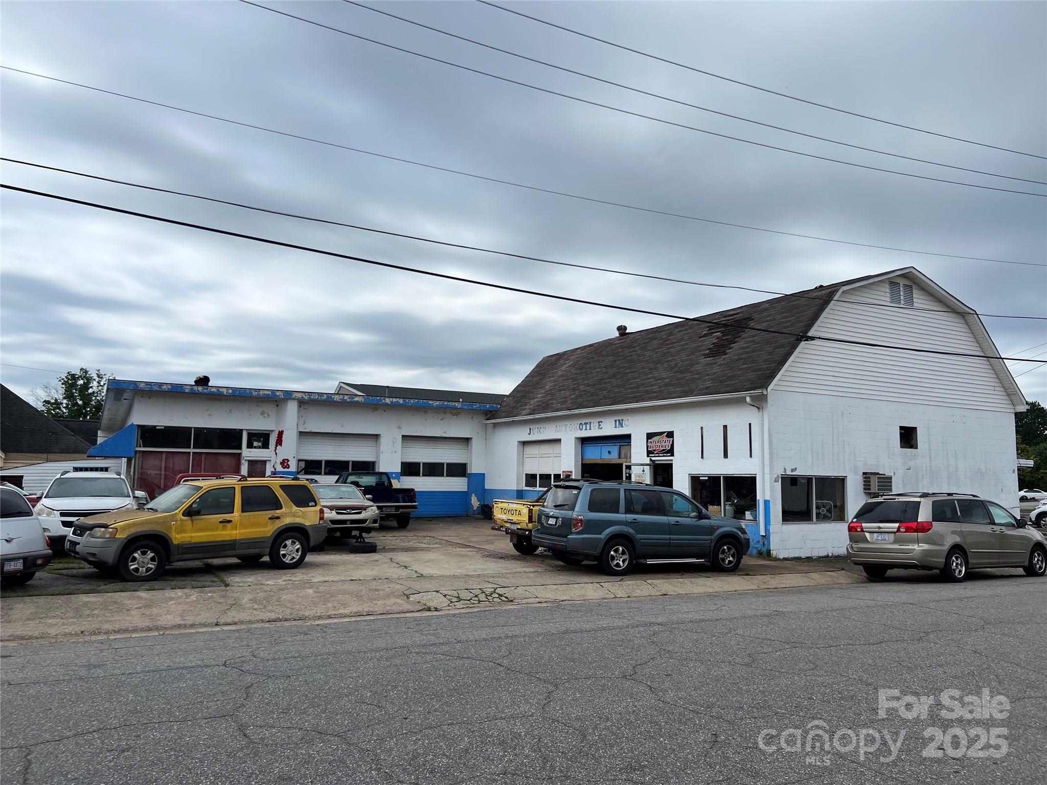 11 E B Street Property Photo