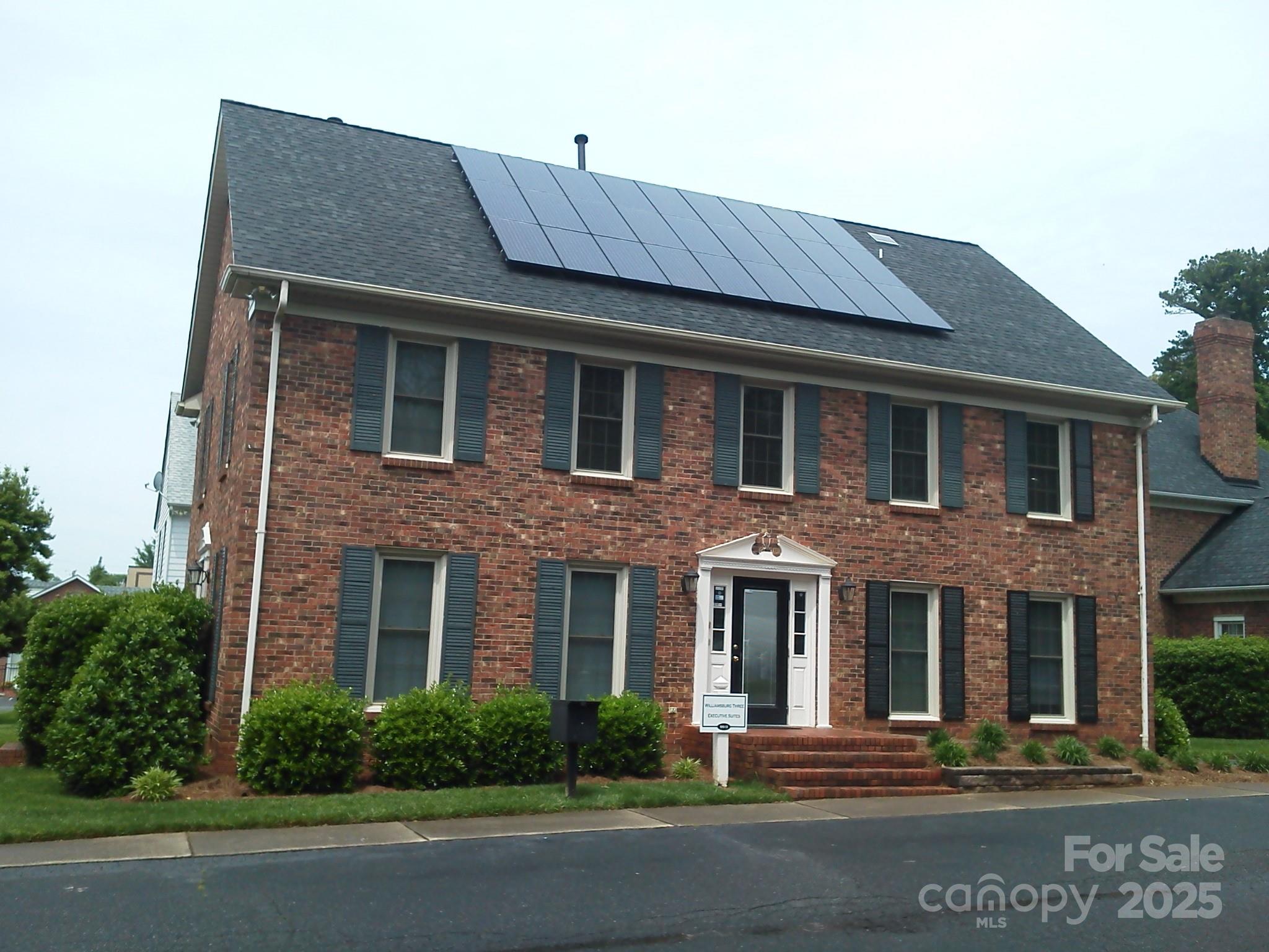 5513 Monroe Road Property Photo 1