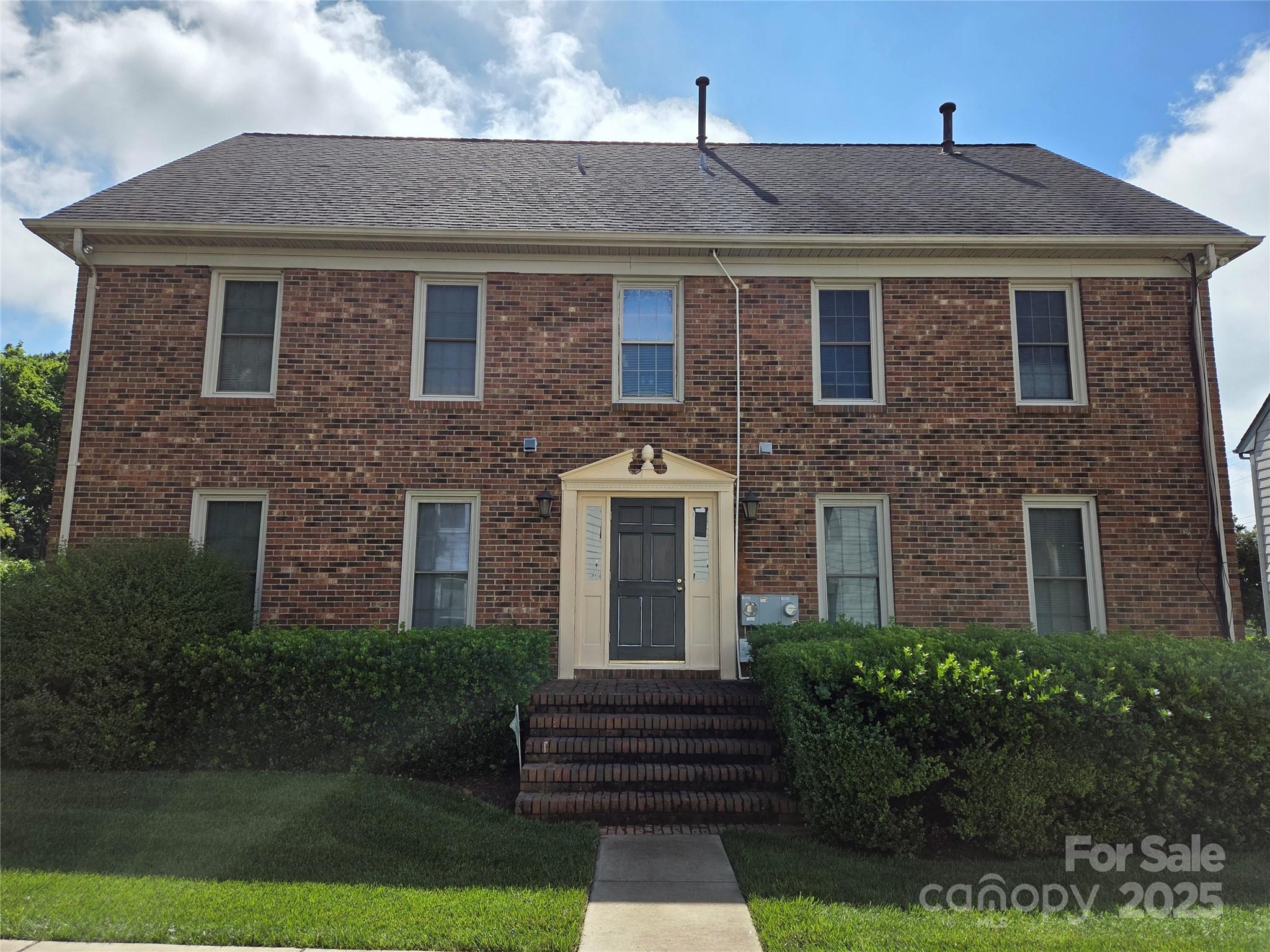 5513 Monroe Road Property Photo 15