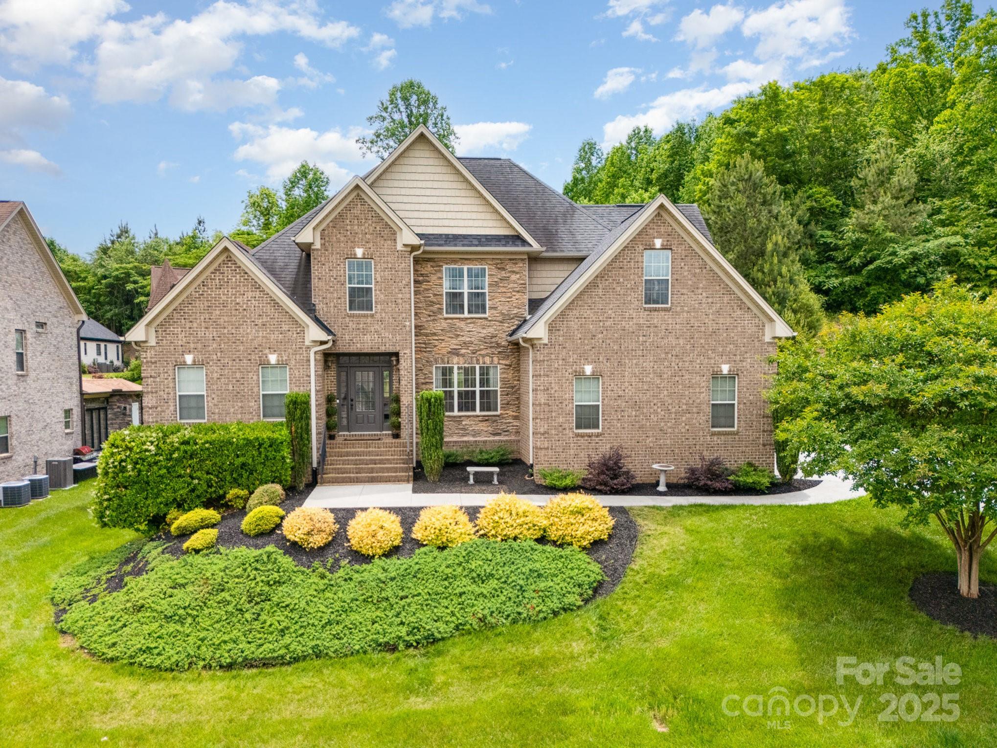 5267 Gnarl Wood Road