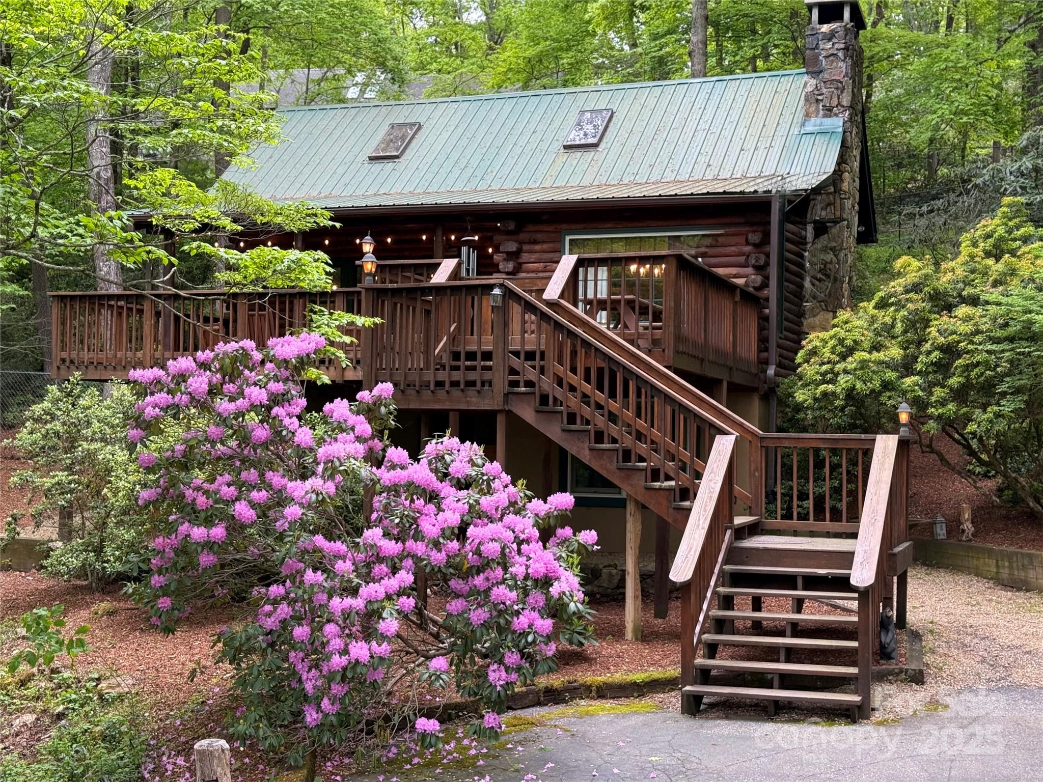 615 Sweetwater Ridge Property Photo