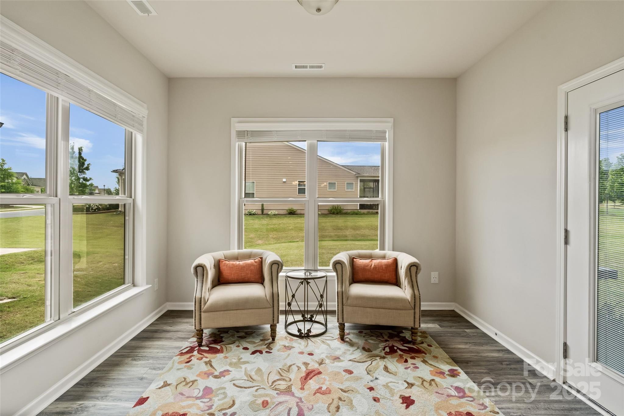 2329 Delaney Drive Property Photo 11