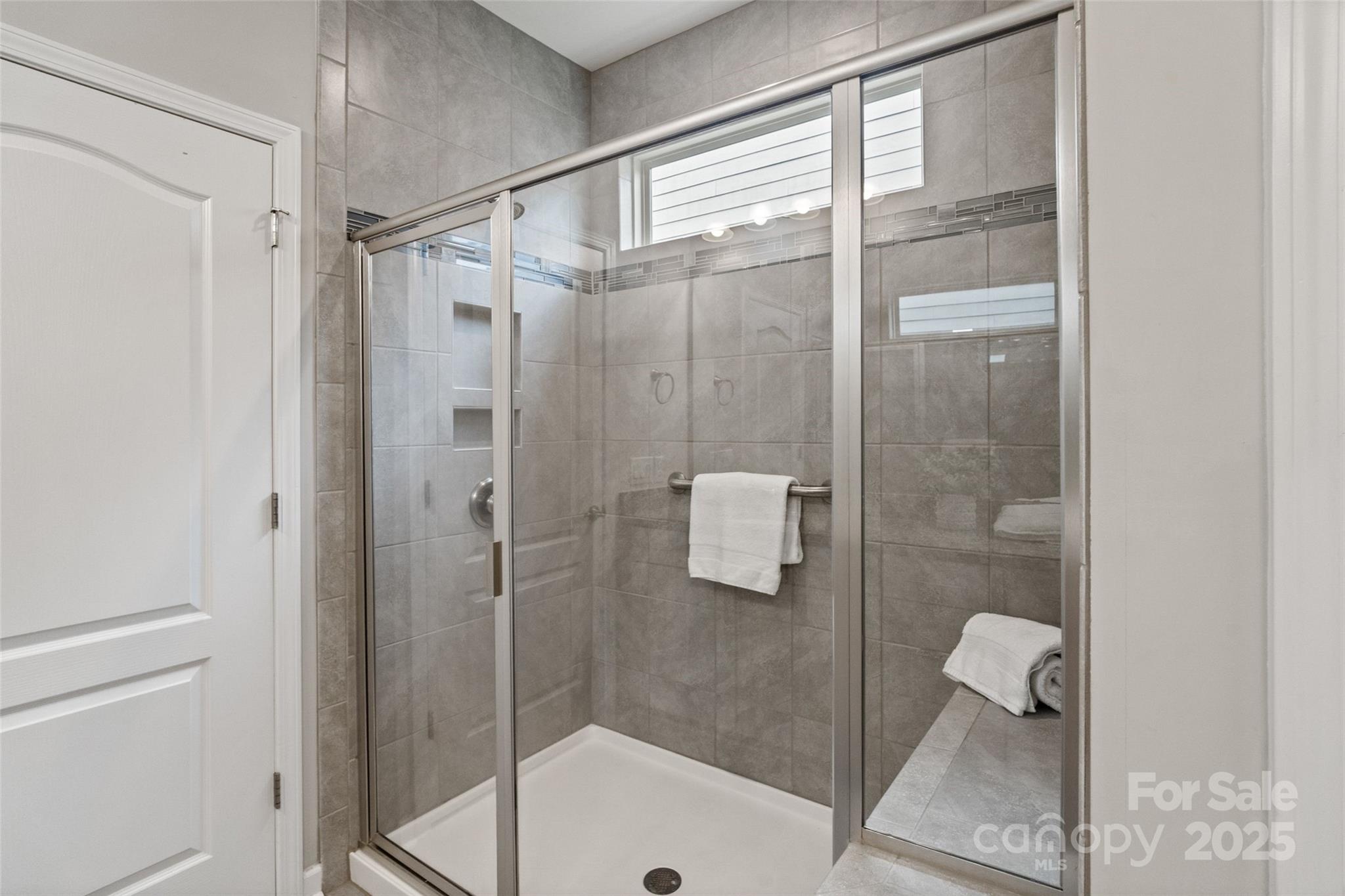 2329 Delaney Drive Property Photo 18