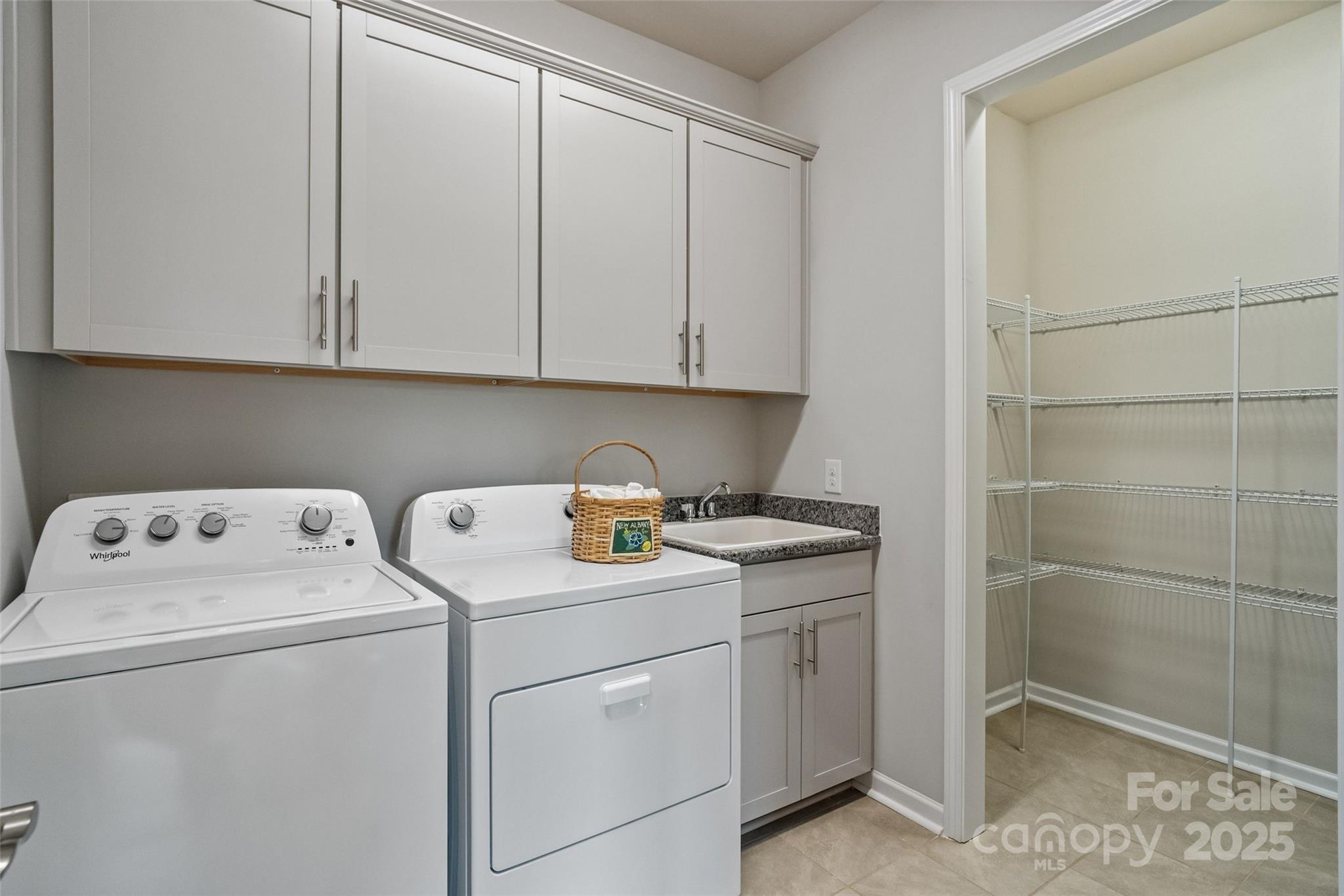 2329 Delaney Drive Property Photo 28