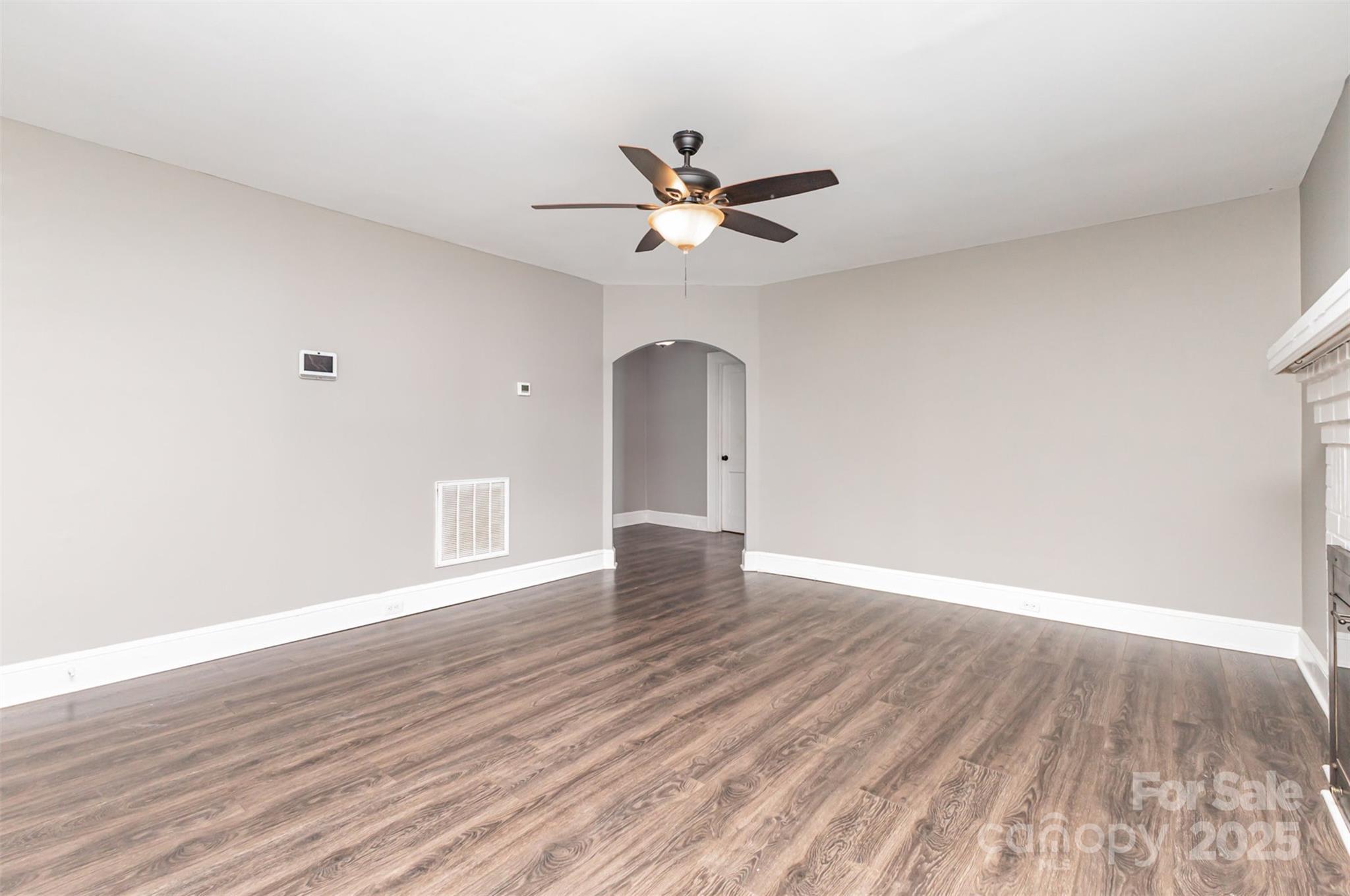 1103 Oklahoma Street Property Photo 7