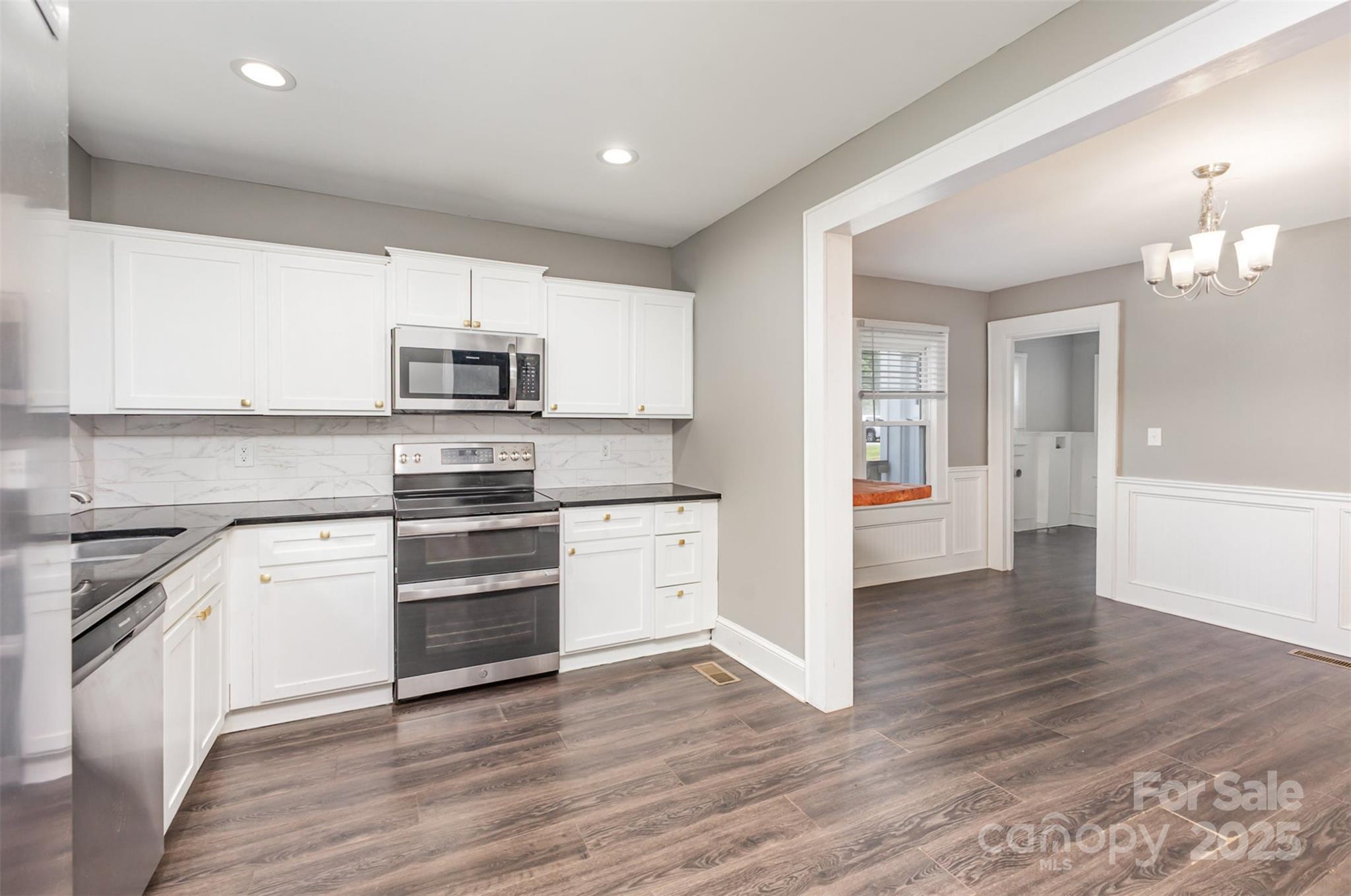 1103 Oklahoma Street Property Photo 13