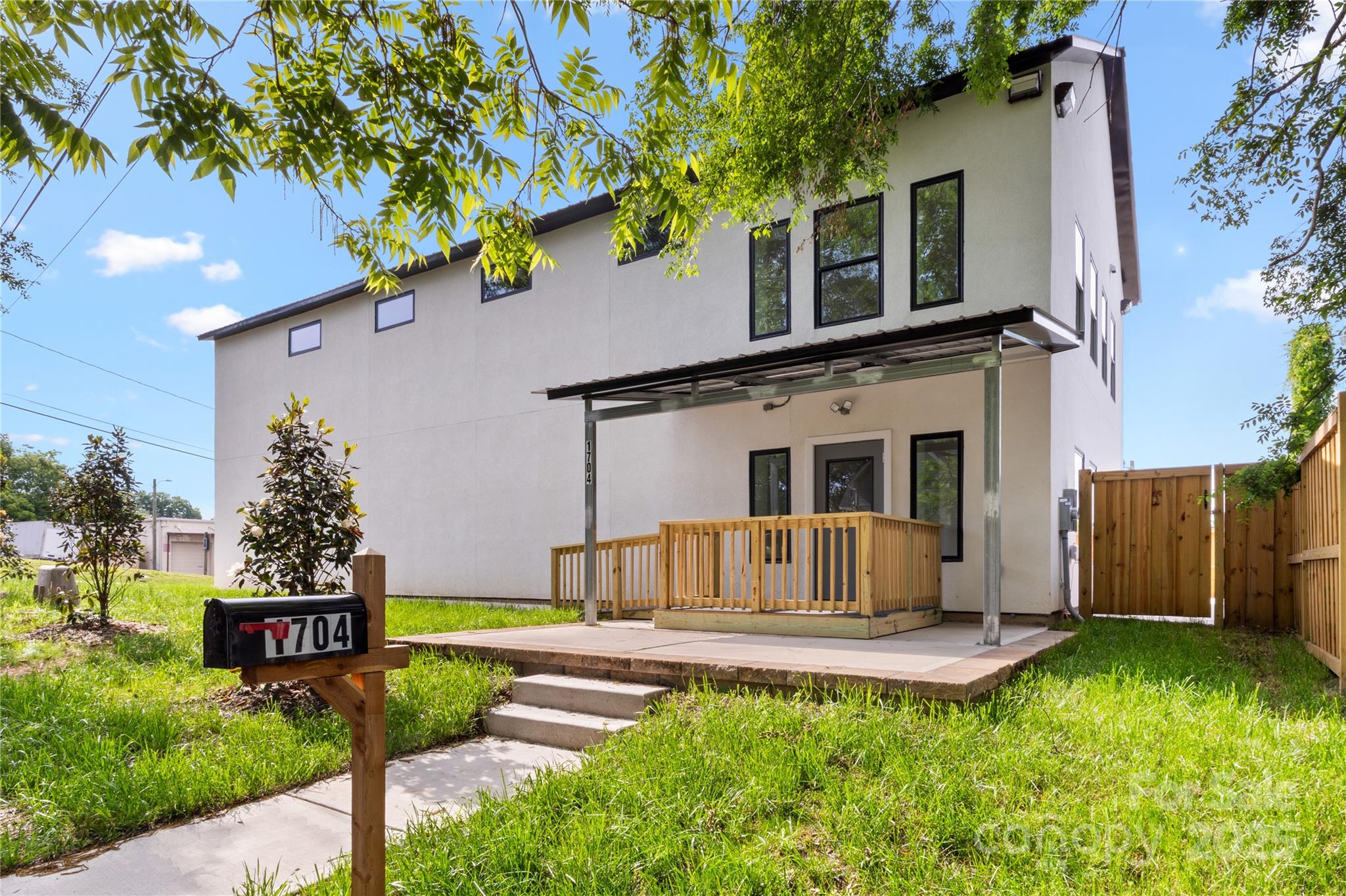 1704 Overman Avenue Property Photo 1