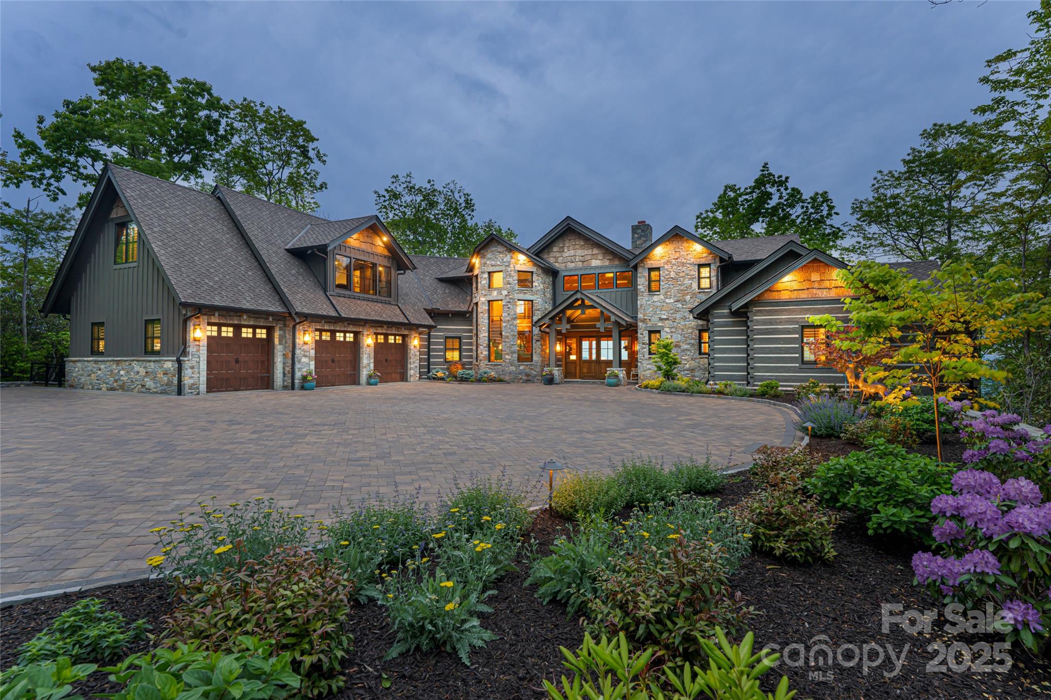511 Asgi Trail Property Photo