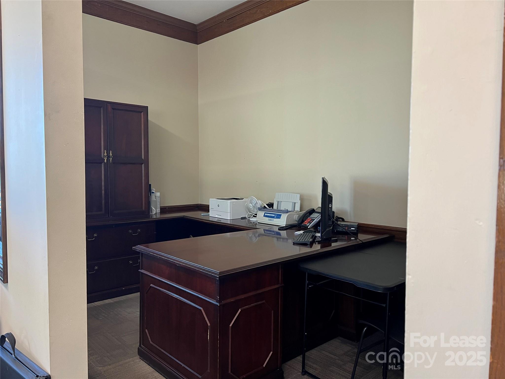 604 Clark Drive Property Photo 14