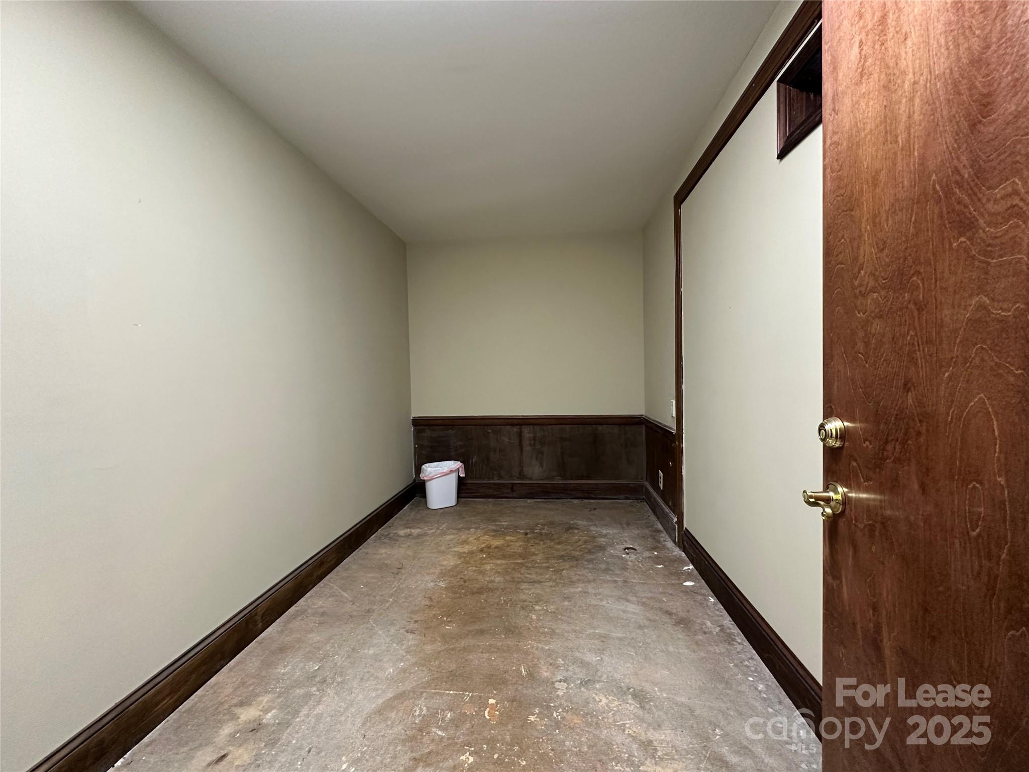 604 Clark Drive Property Photo 15