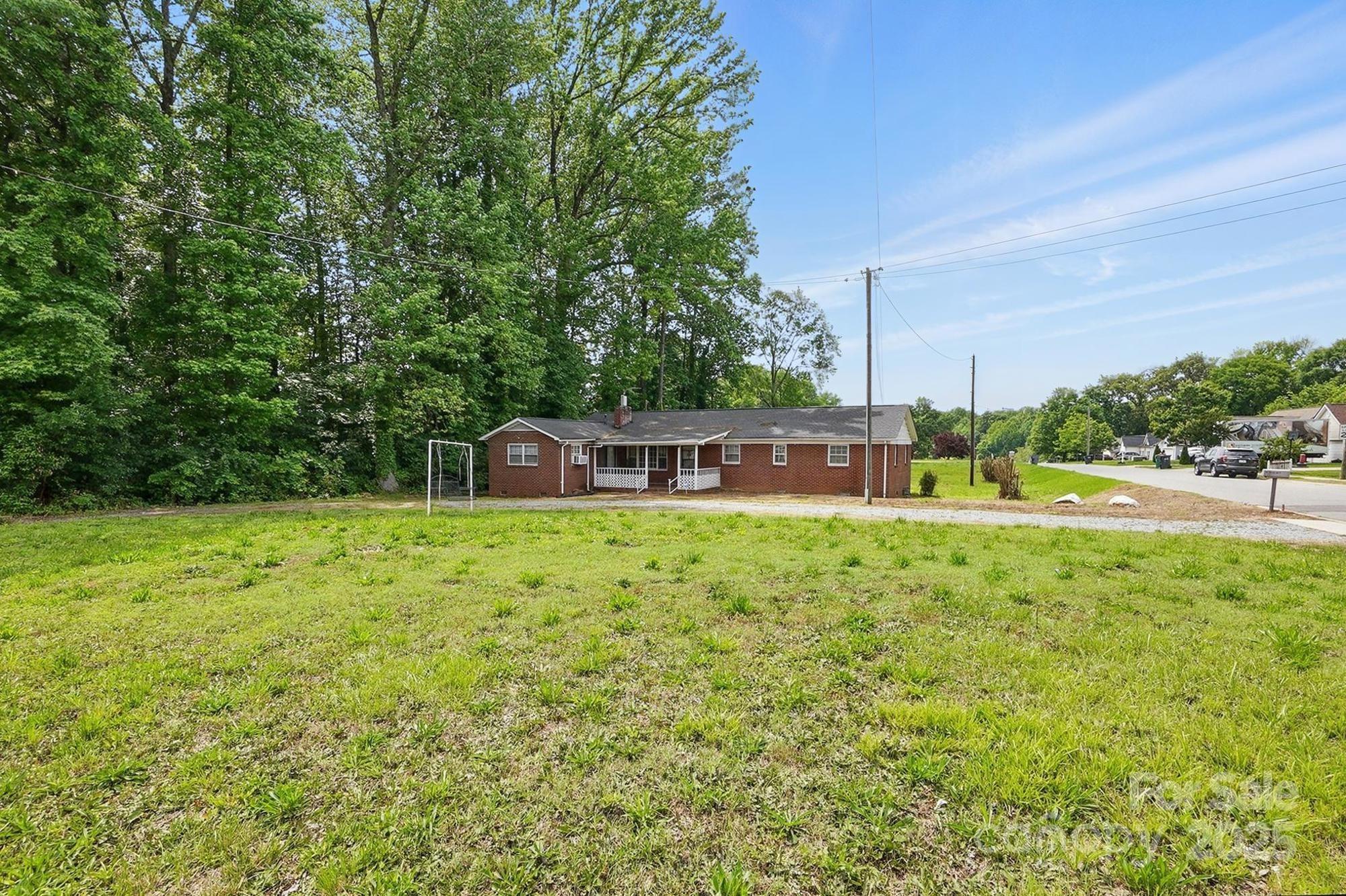 800 Old Little Rock Road Property Photo 1