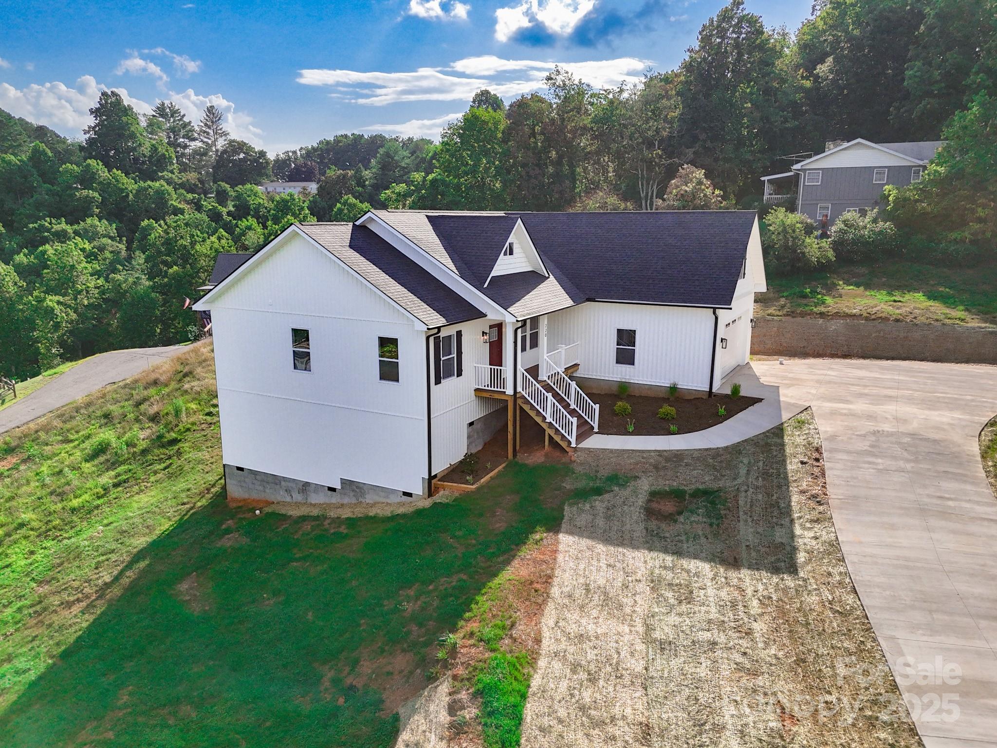 220 Pine Ridge Road Property Photo 43
