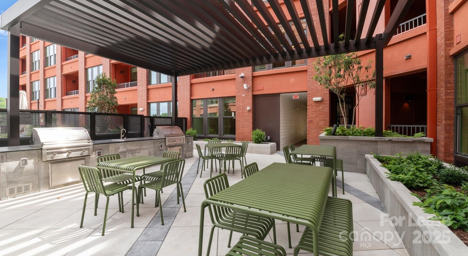 300 E 36th Street C1 Property Photo 14