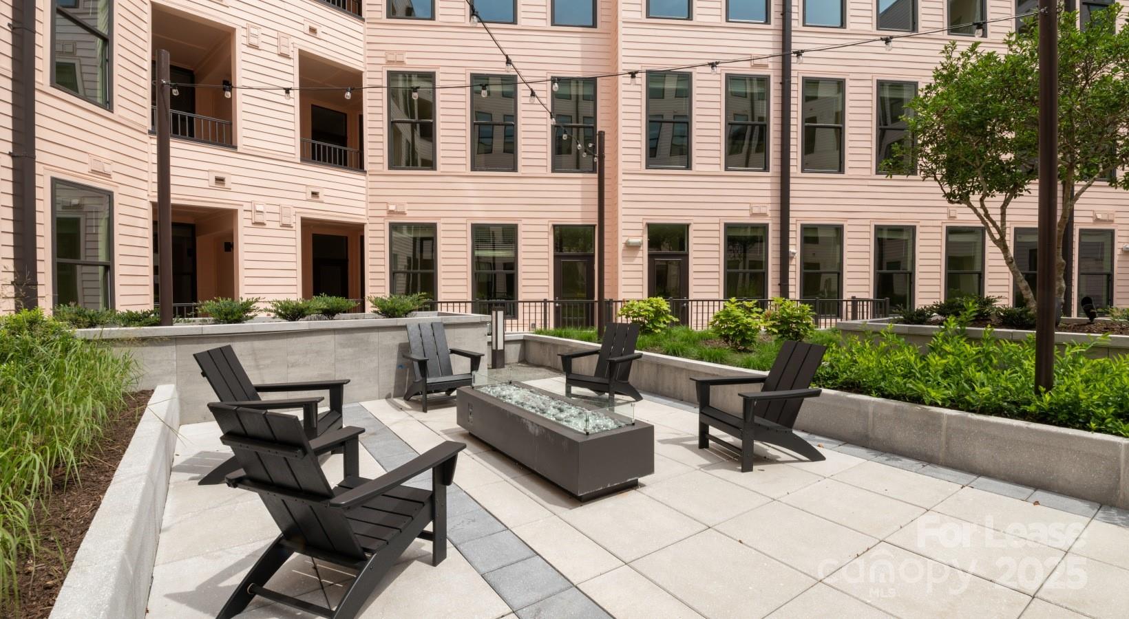 300 E 36th Street C1 Property Photo 15