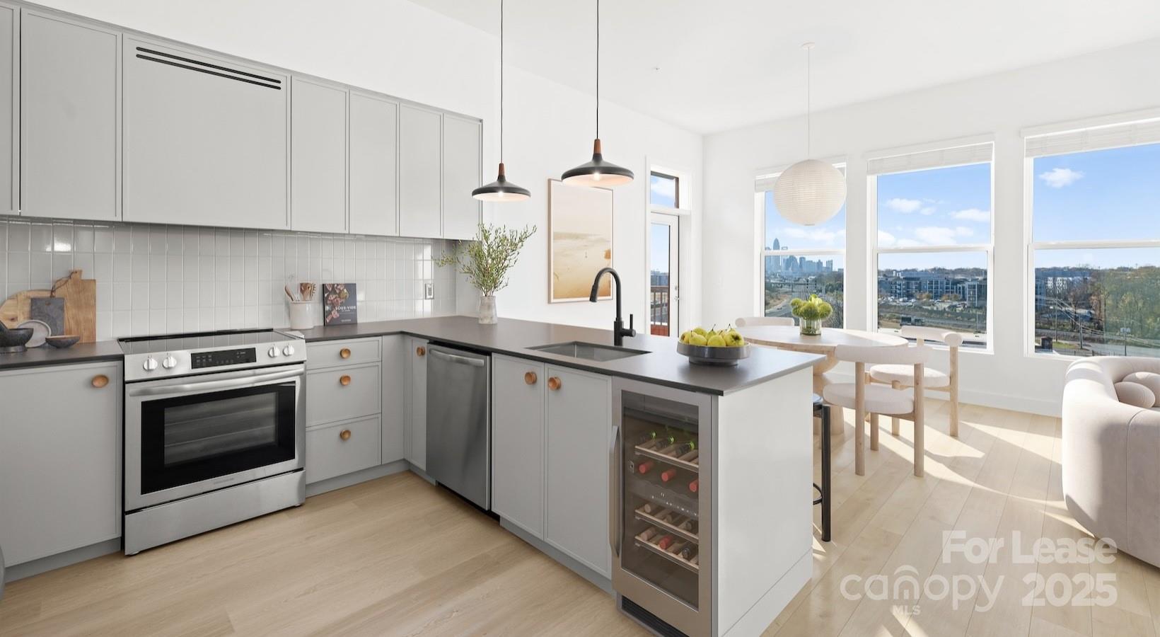 300 E 36th Street C1 Property Photo 22