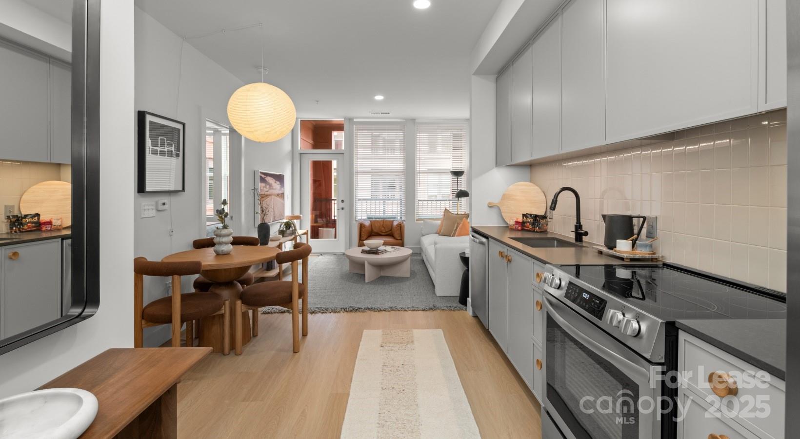 300 E 36th Street C1 Property Photo 26