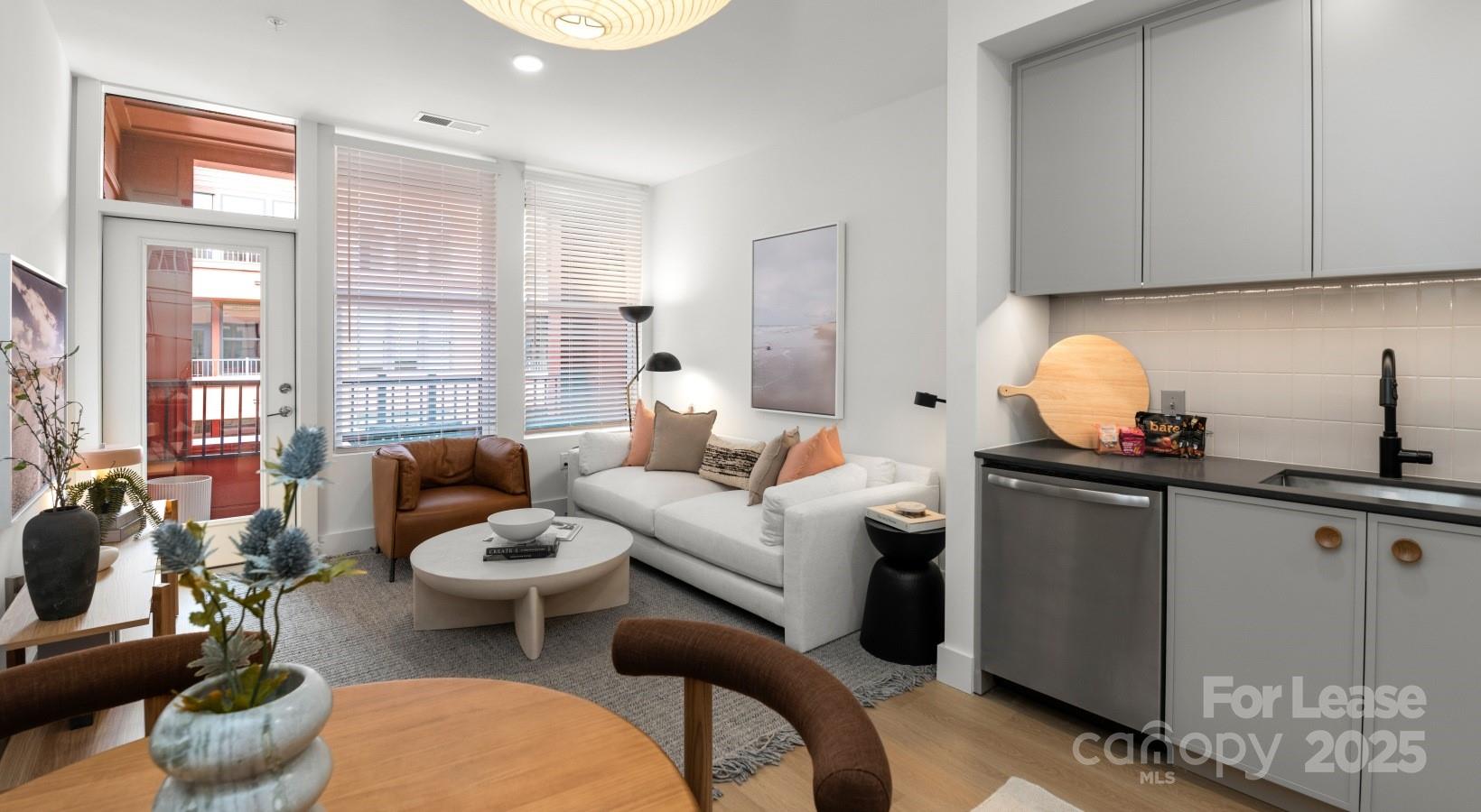 300 E 36th Street C1 Property Photo 28