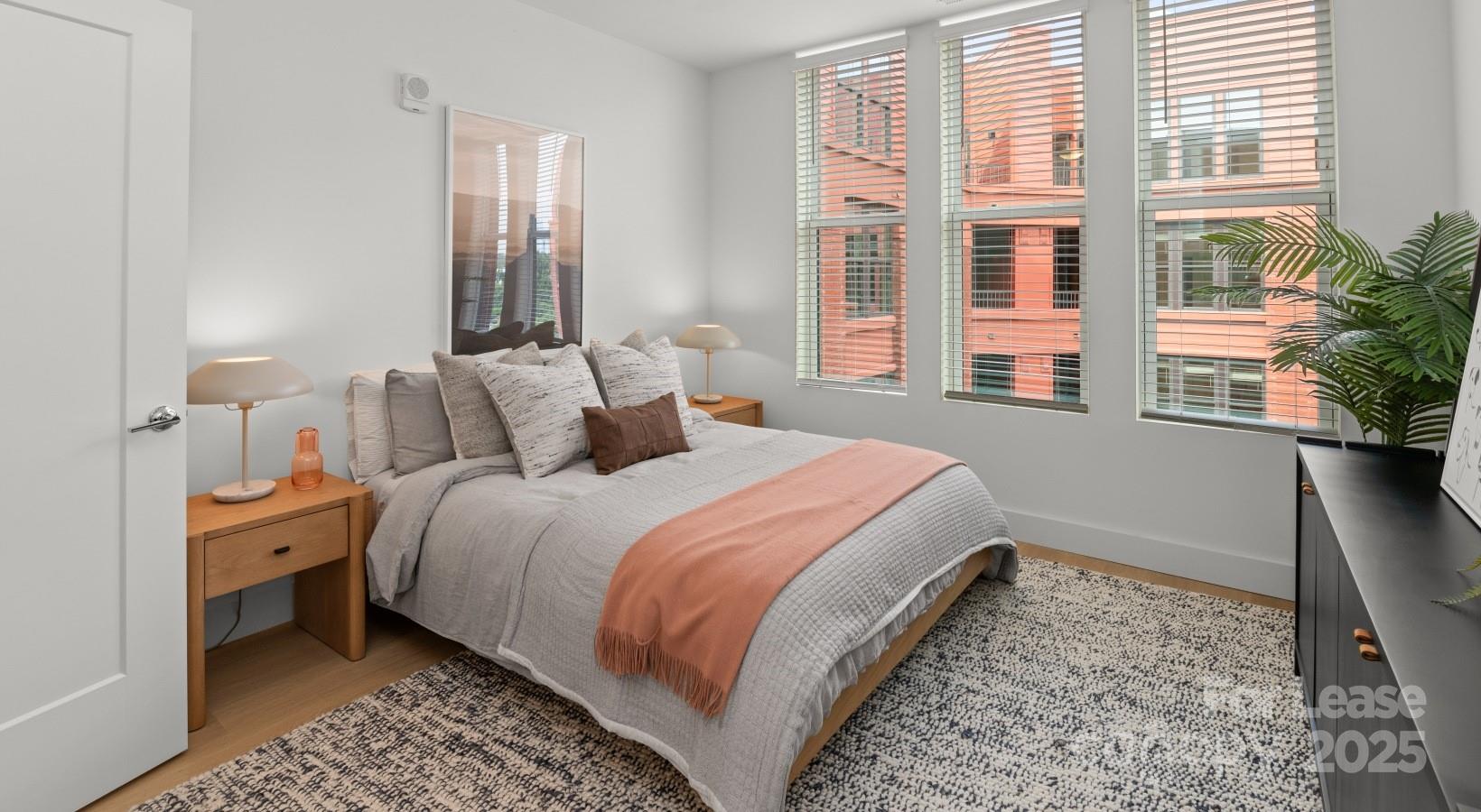 300 E 36th Street C1 Property Photo 32