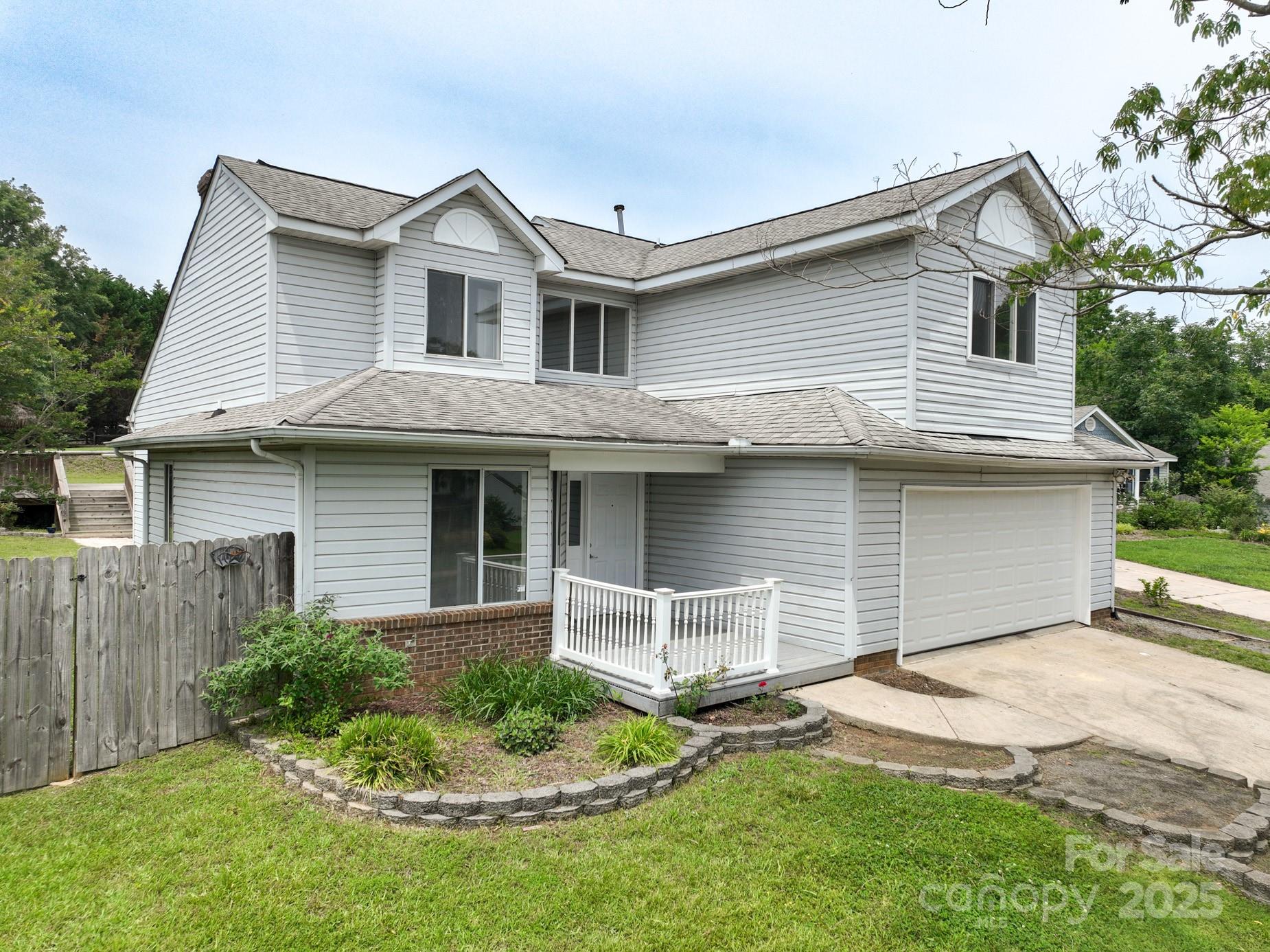 8540 Indian Summer Trail Property Photo 1