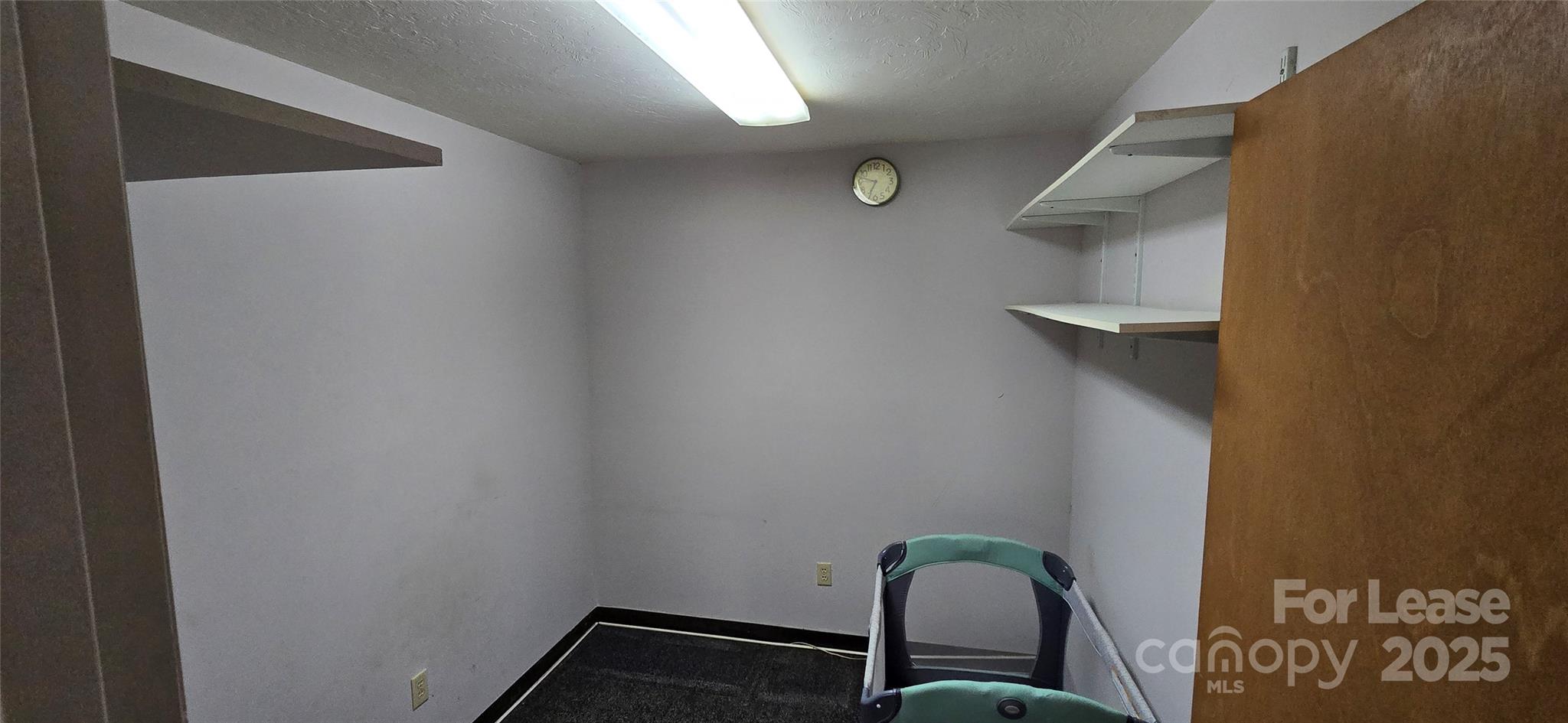 4594 Jonathan Creek Road Property Photo 11