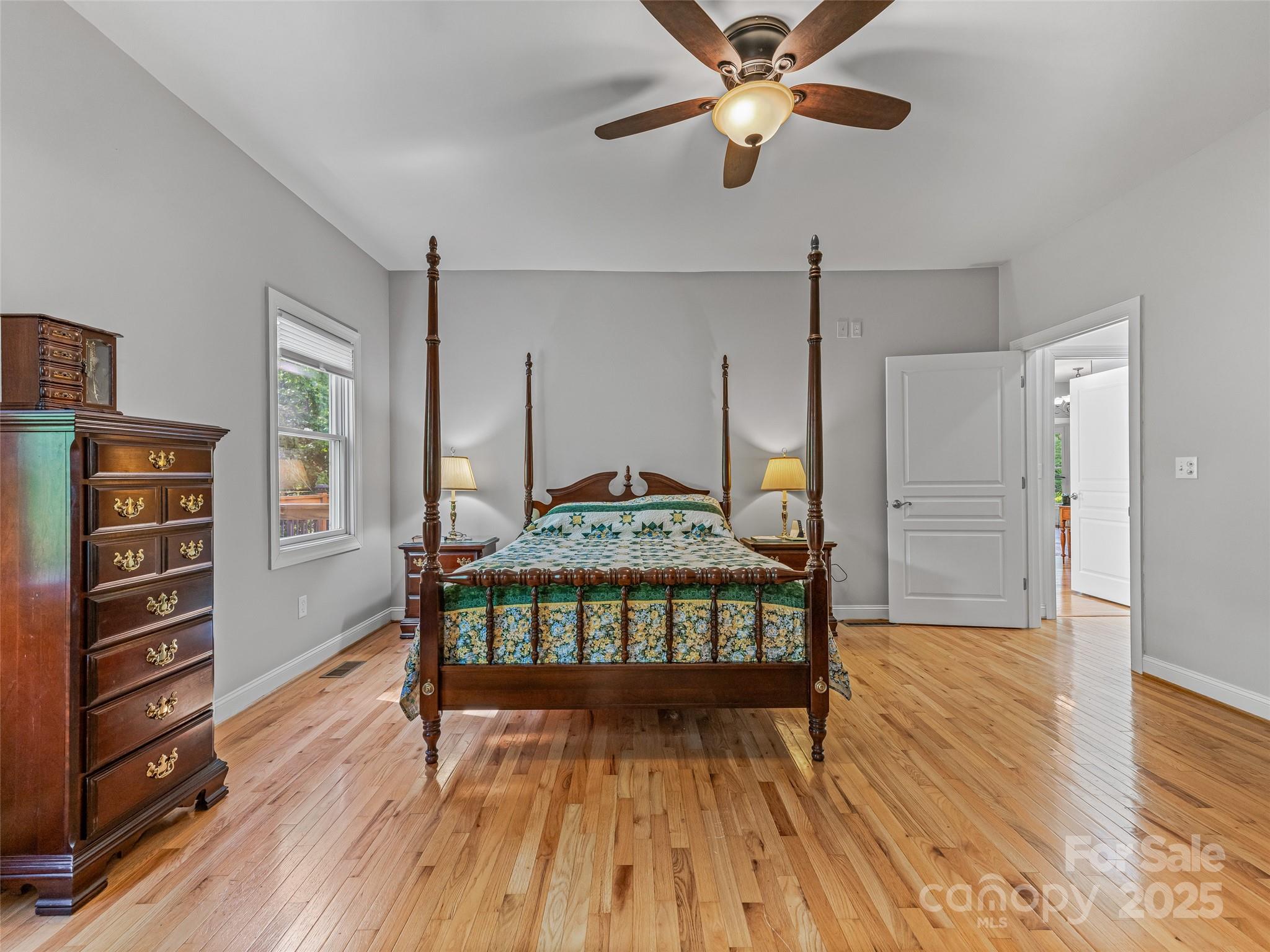 138 Bridlewood Trail Property Photo 21