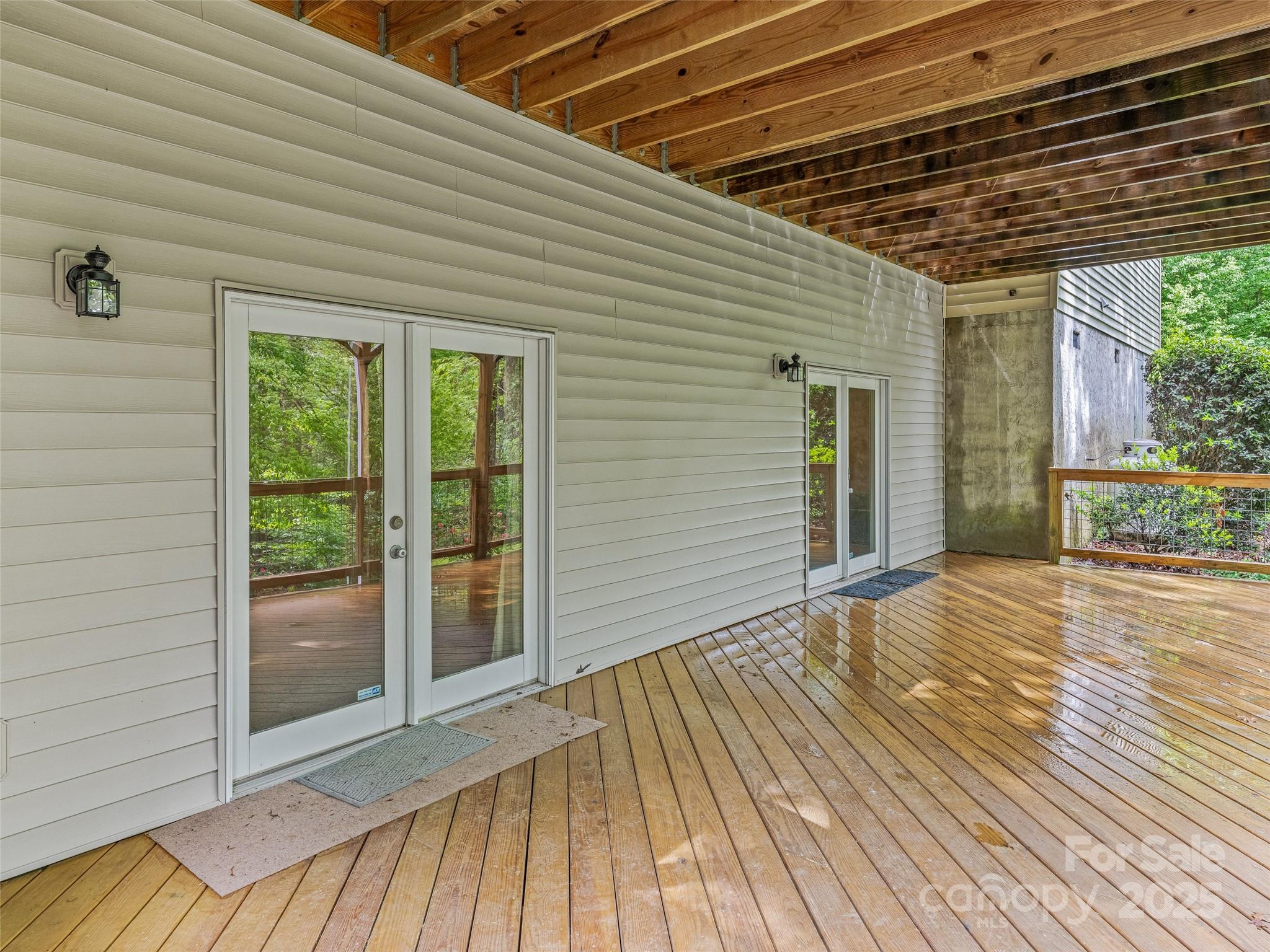 138 Bridlewood Trail Property Photo 43