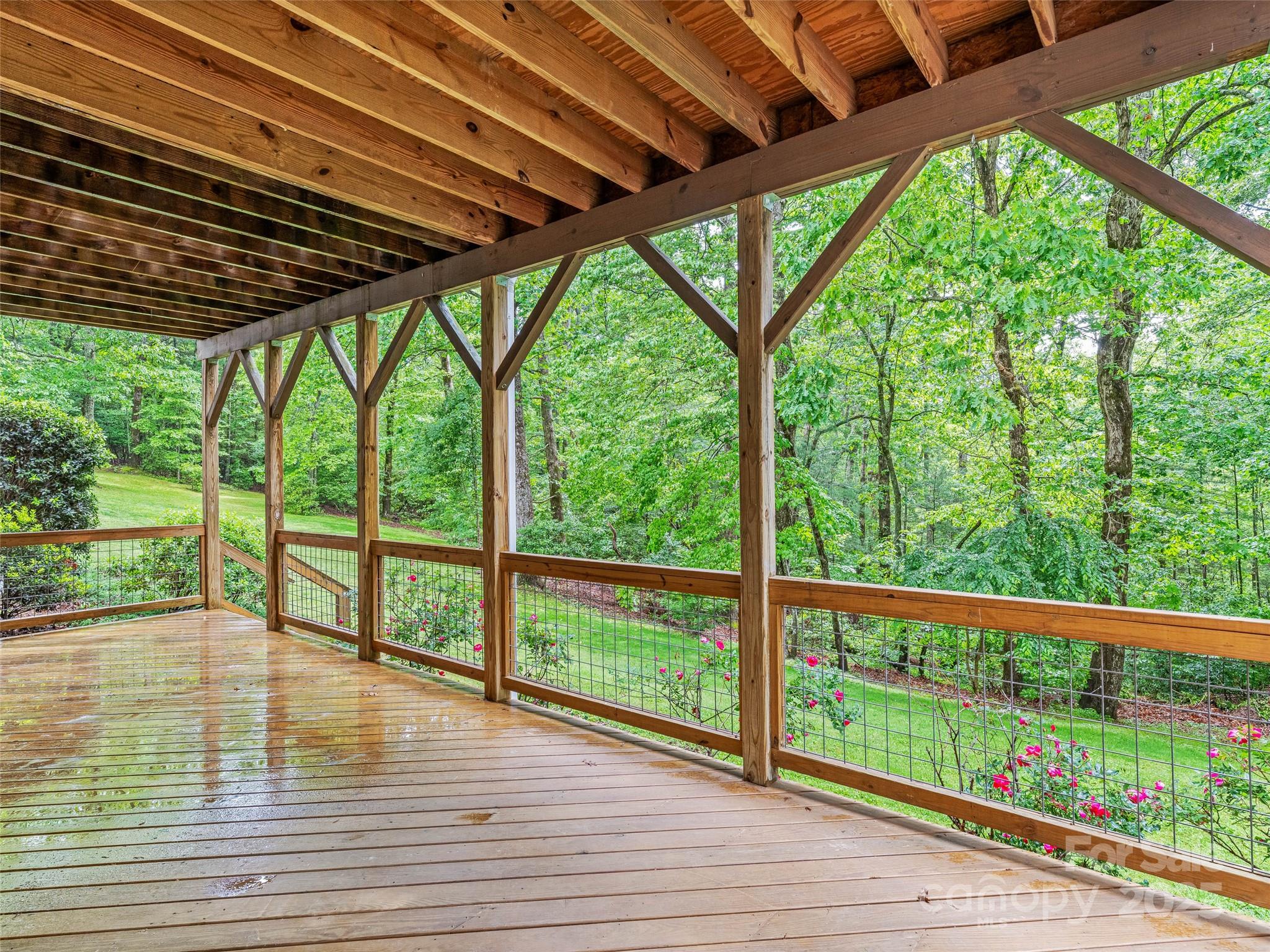 138 Bridlewood Trail Property Photo 44