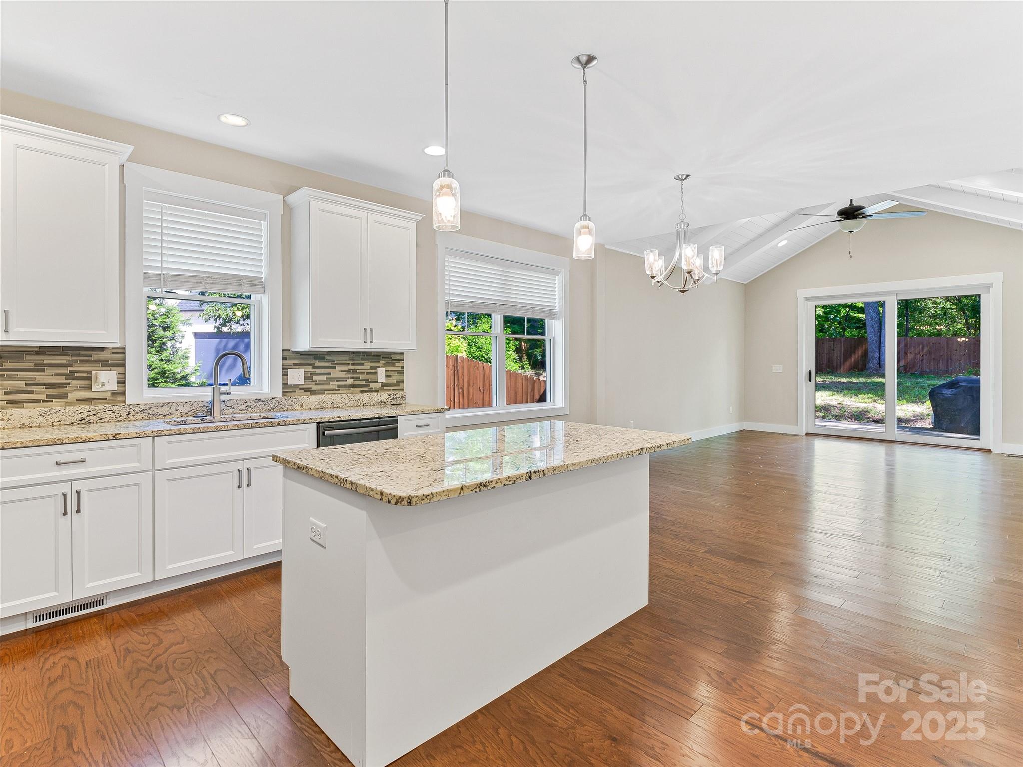 29 Farm Pond Lane Property Photo 4