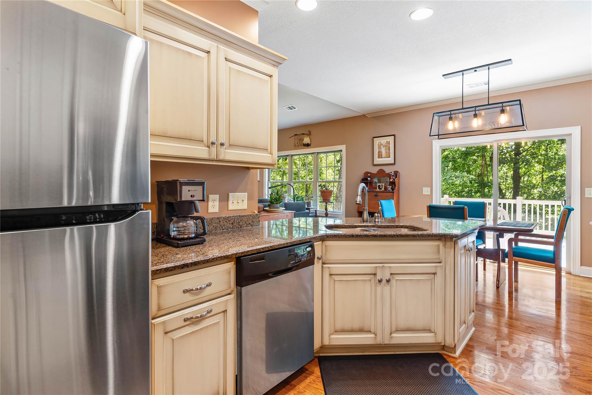 460 Dublin Lane Property Photo 10