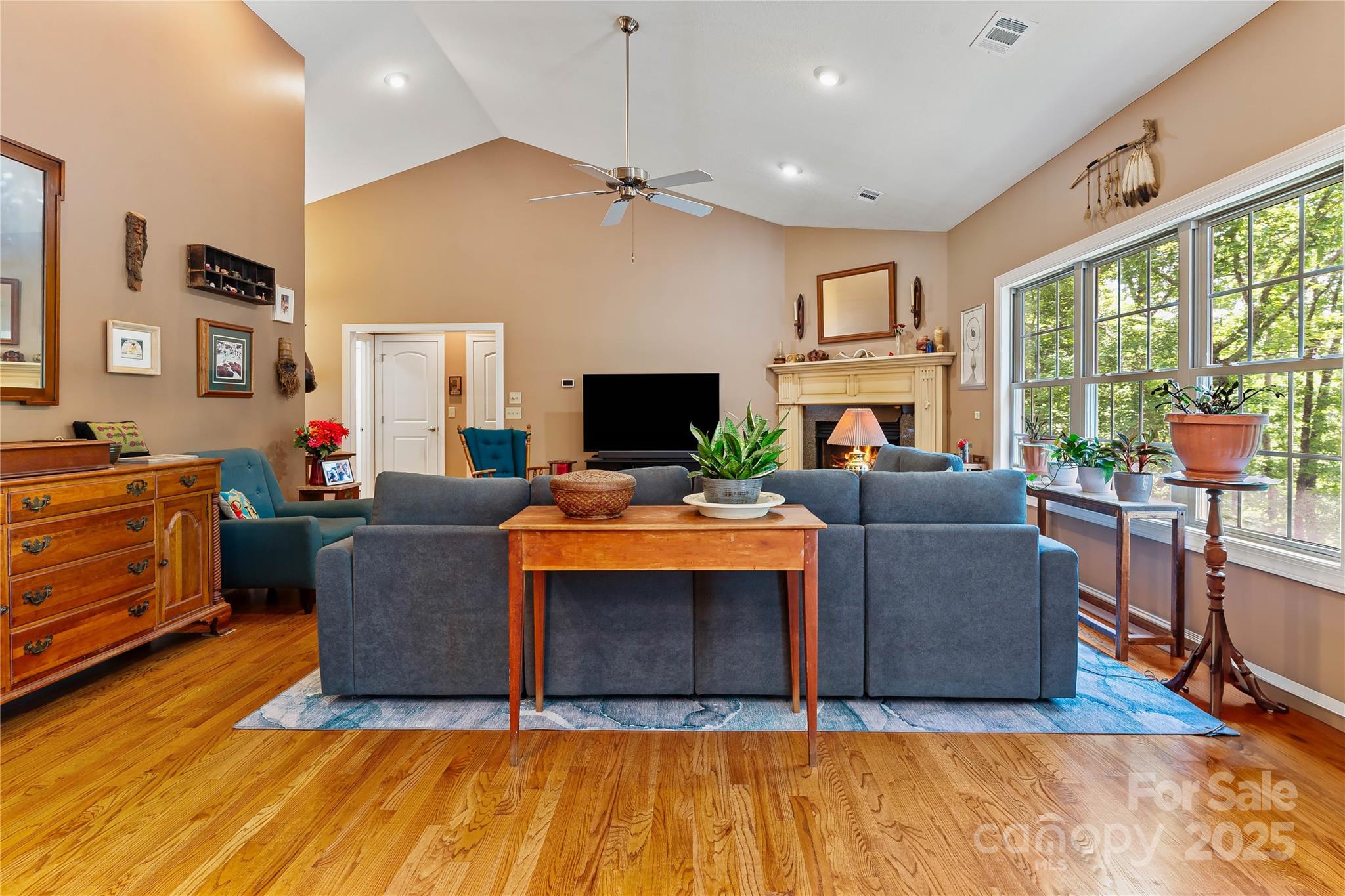 460 Dublin Lane Property Photo 12