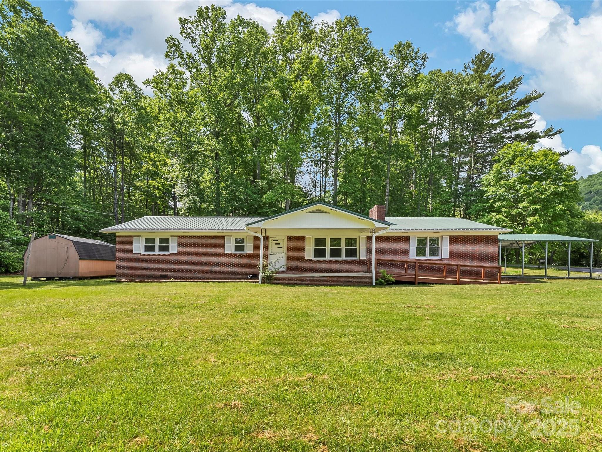 767 Brushy Creek Road Property Photo 1