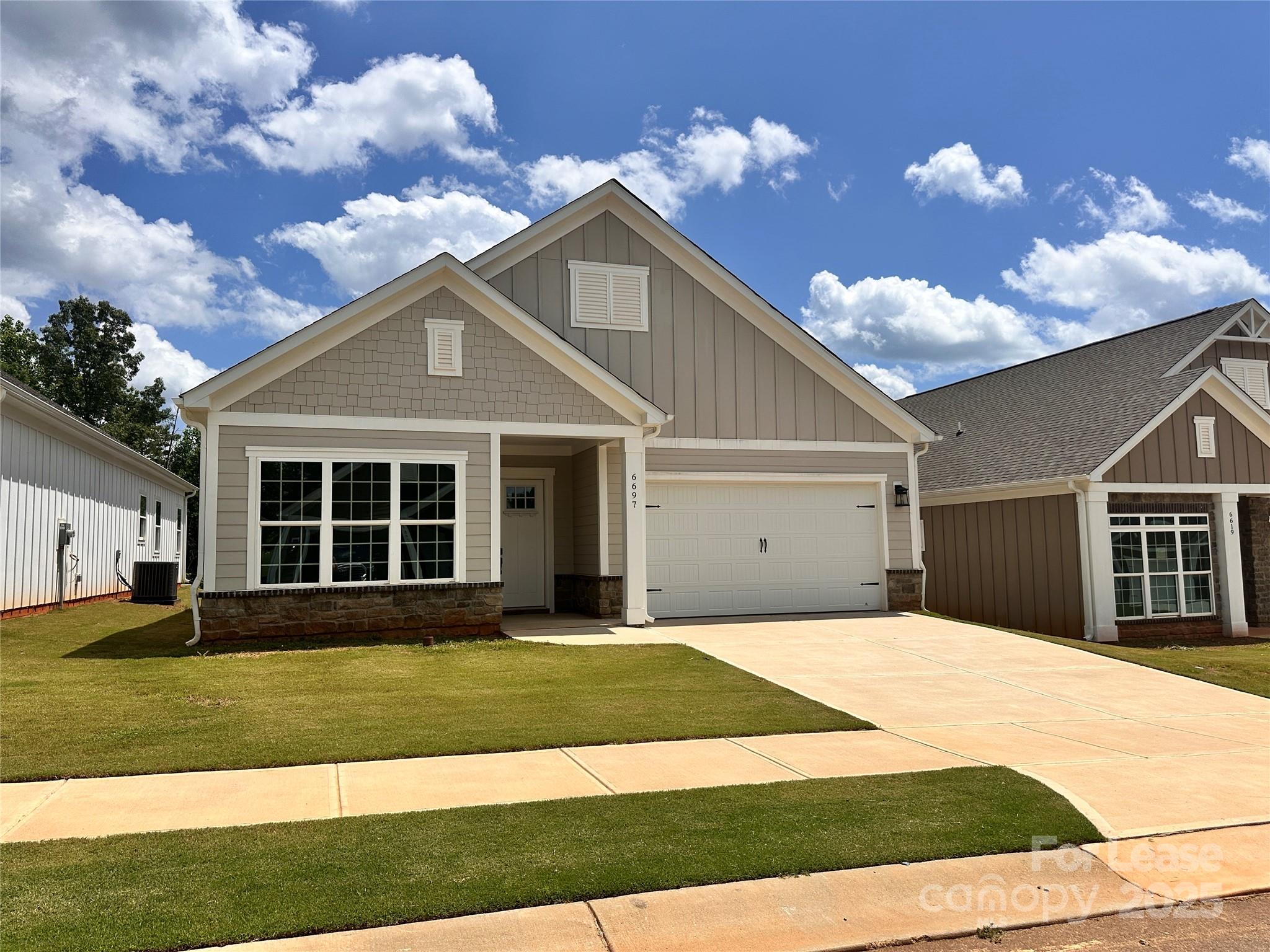 6697 Star Drive 17 Property Photo 1