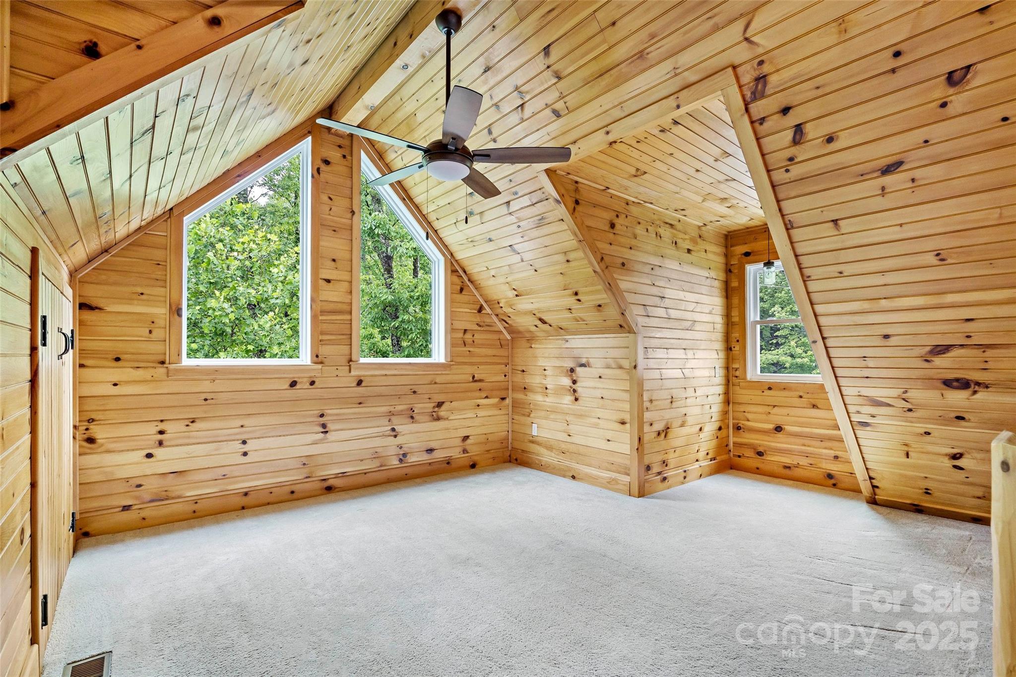 2097 Pinnacle Parkway 14 Property Photo 15