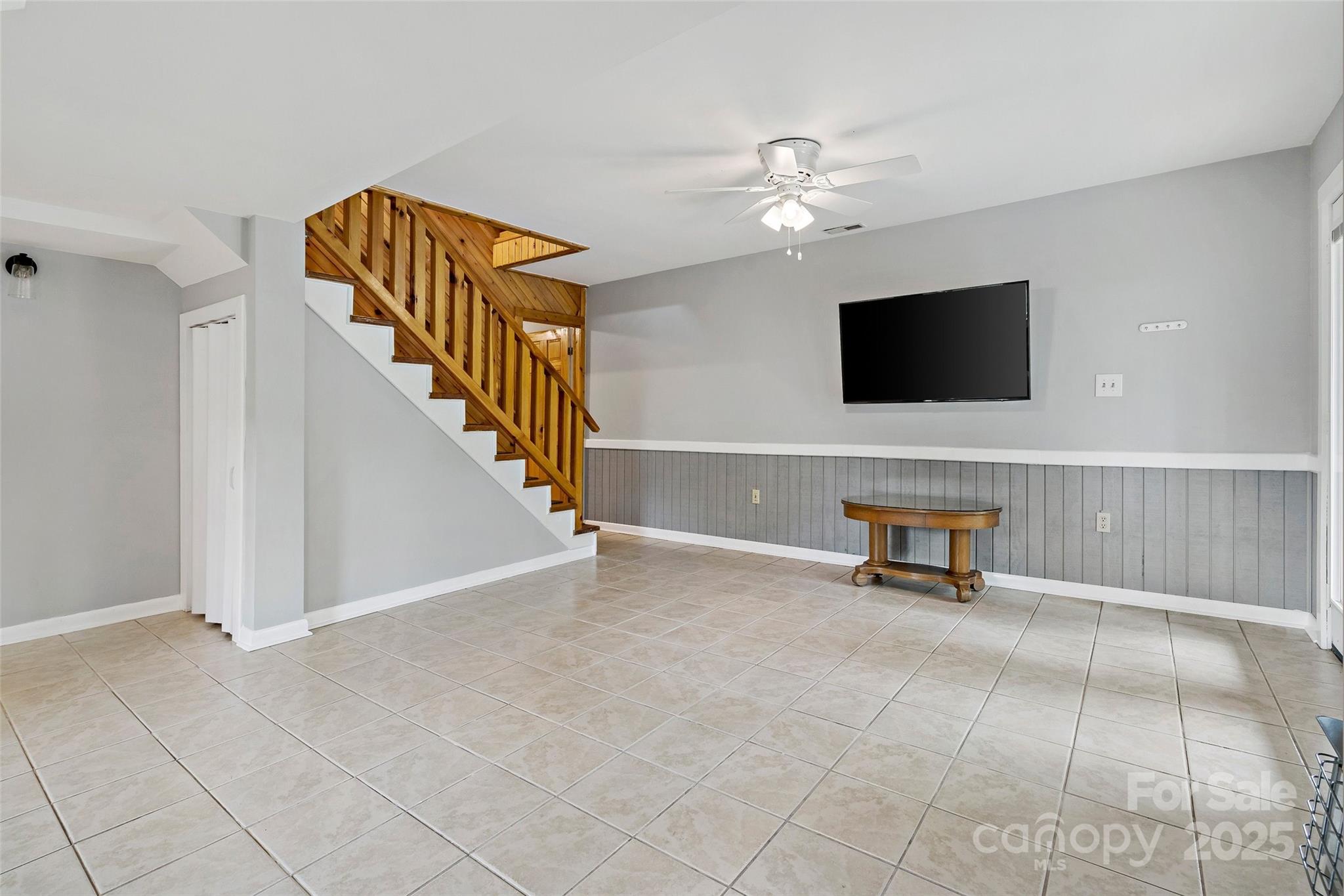 2097 Pinnacle Parkway 14 Property Photo 19