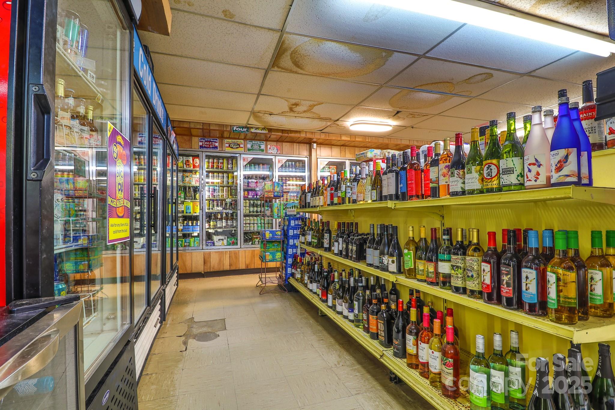 405 Haywood Road Property Photo 5