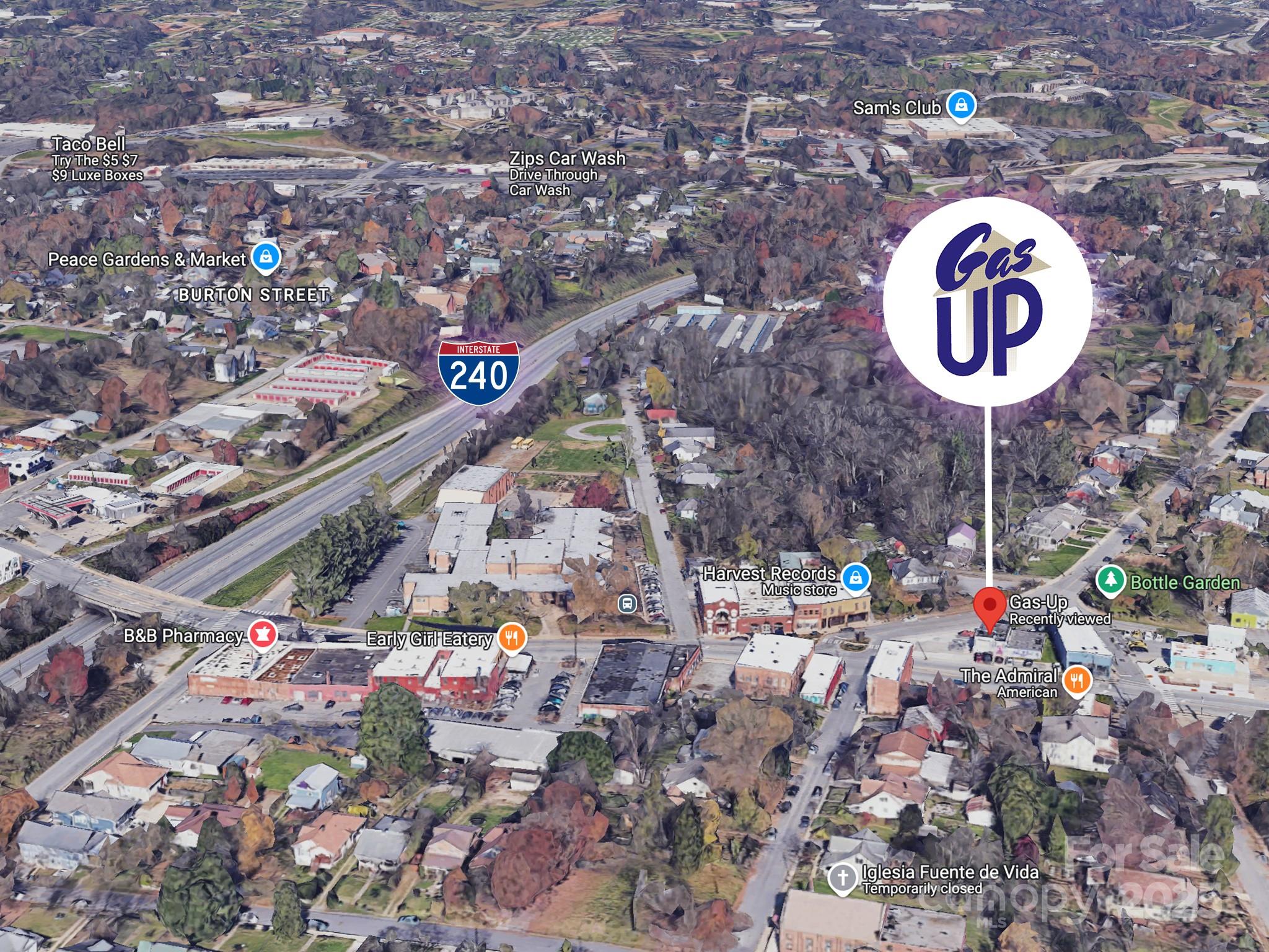 405 Haywood Road Property Photo 17